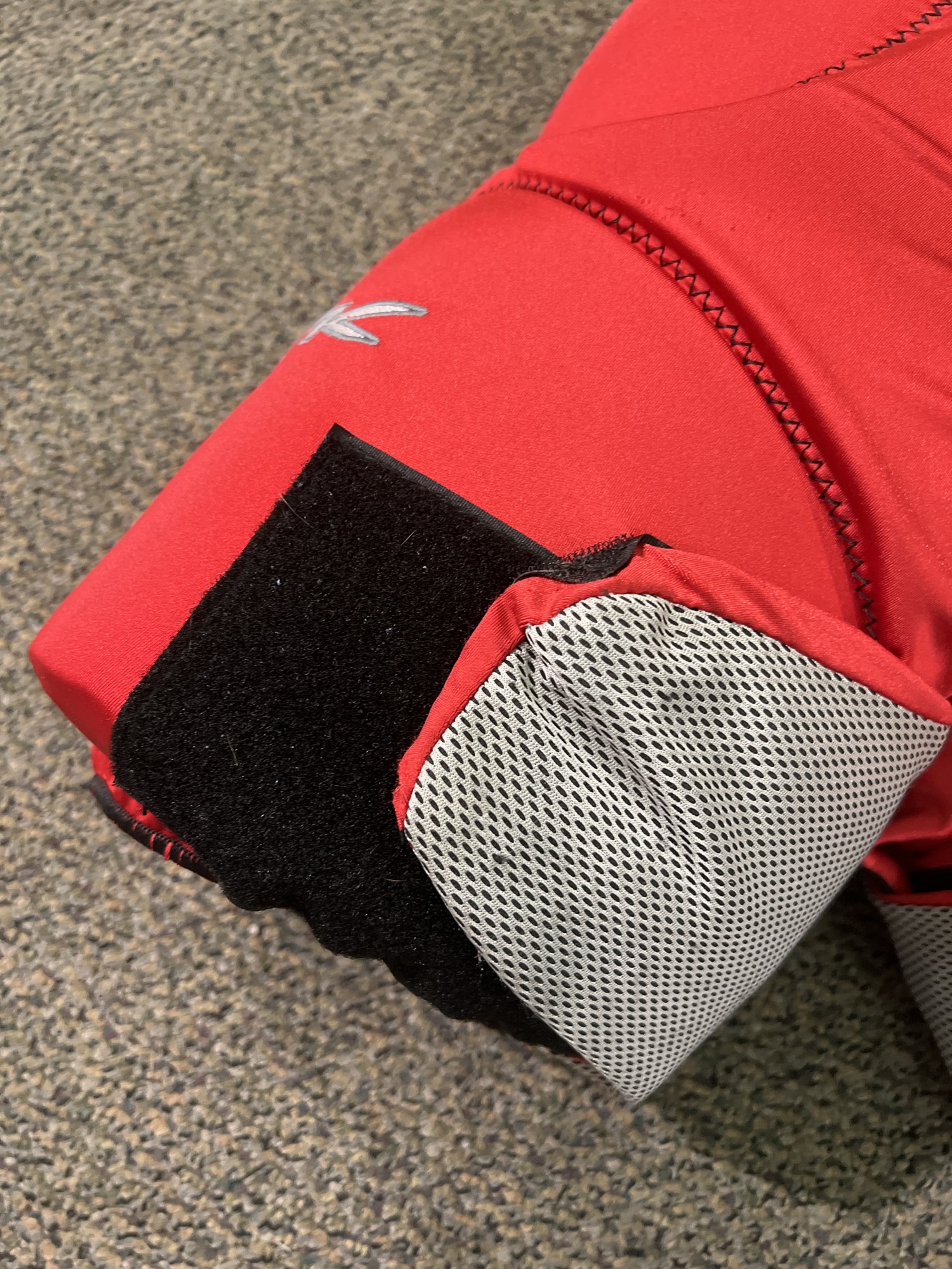 Used TK 2 Medium Field Hockey Goalie Pants SidelineSwap