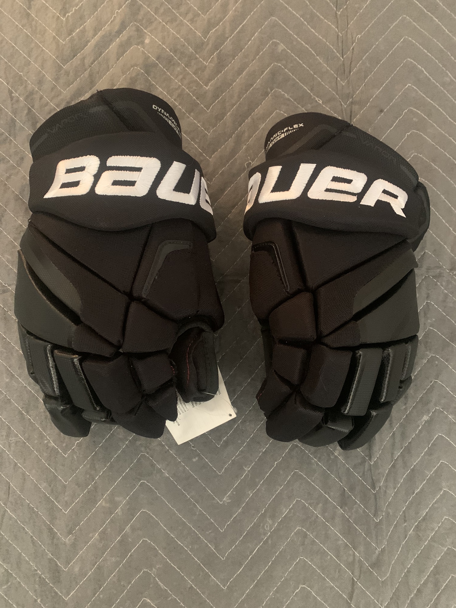 Bauer Vapor Gloves 14 Nike Bauer Vapor Pro Hockey Gloves- Senior