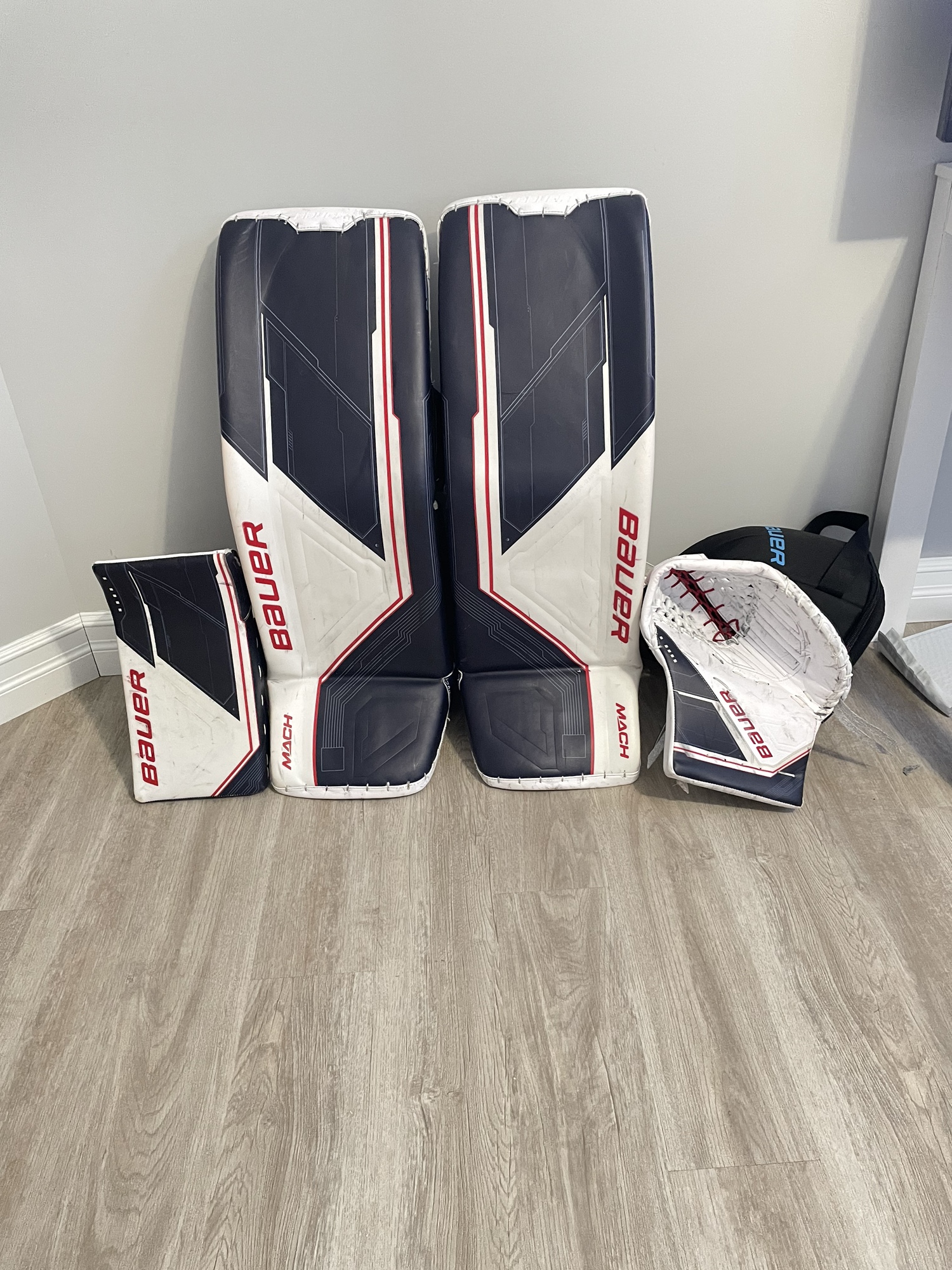 “vanecek” Bauer Pro Stock Mach Goalie Full Set SidelineSwap
