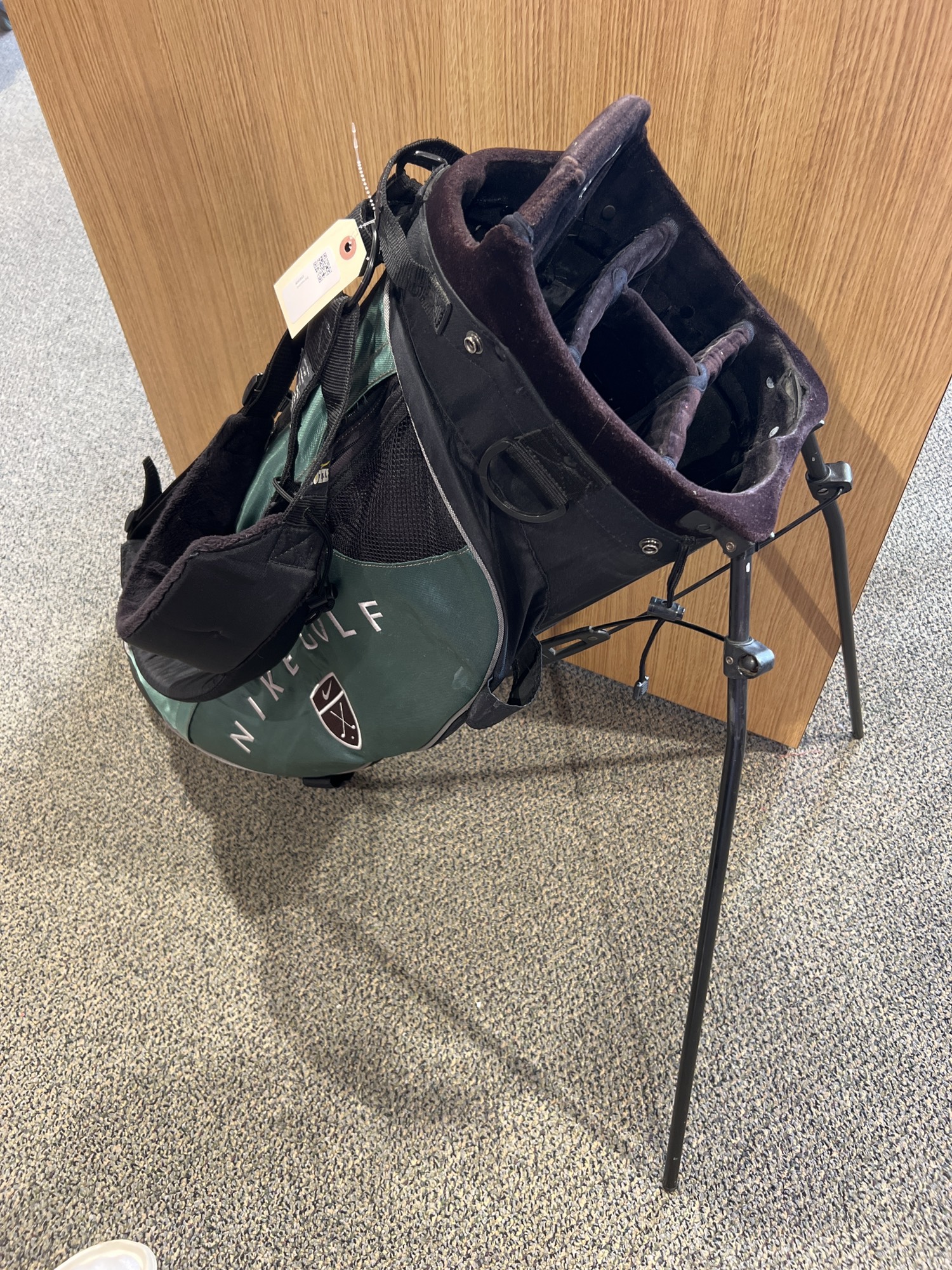 Used Nike Golf Bag SidelineSwap