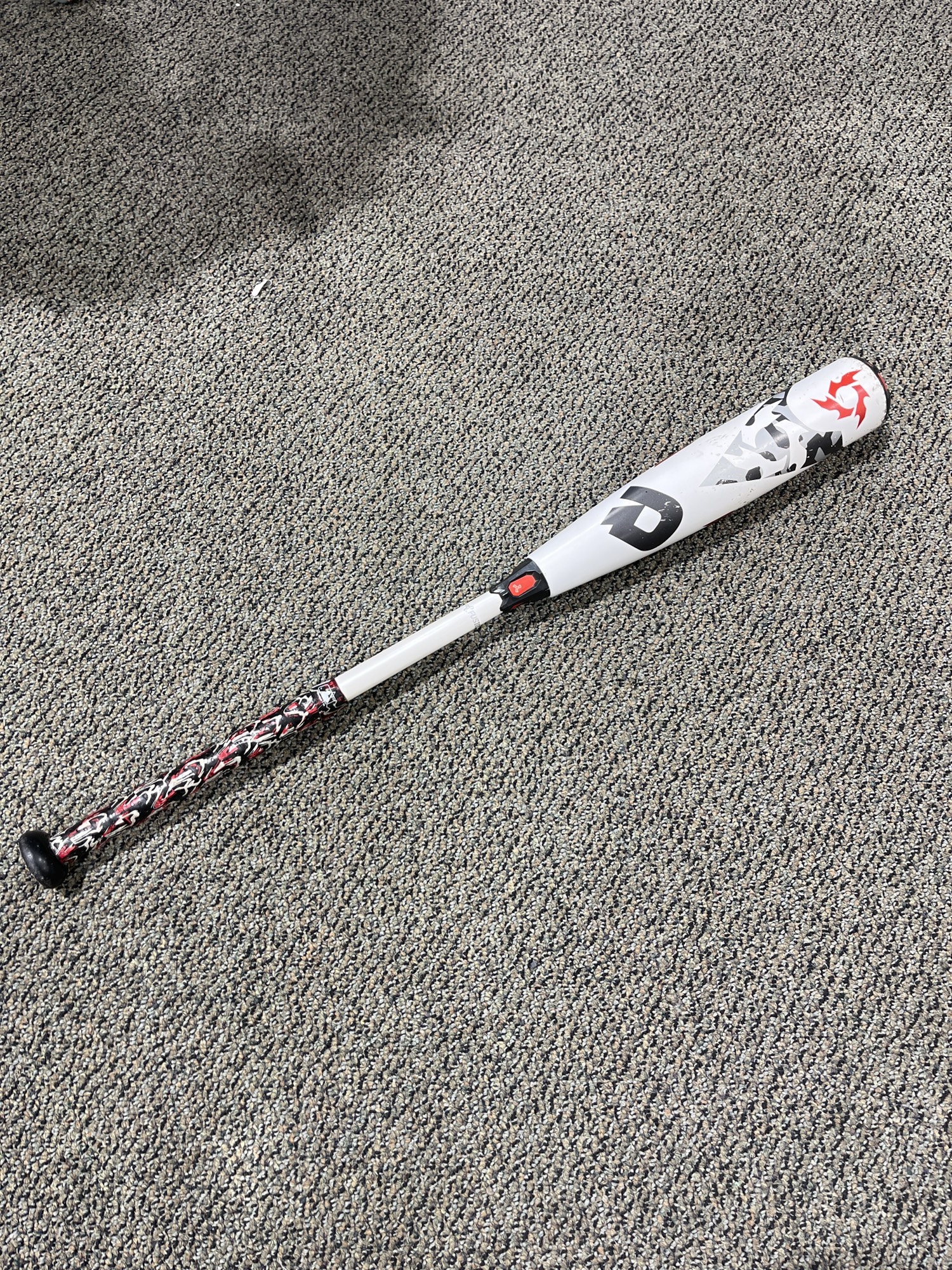 Used USSSA Certified 2020 DeMarini Voodoo Composite Bat 10 21OZ 31" SidelineSwap
