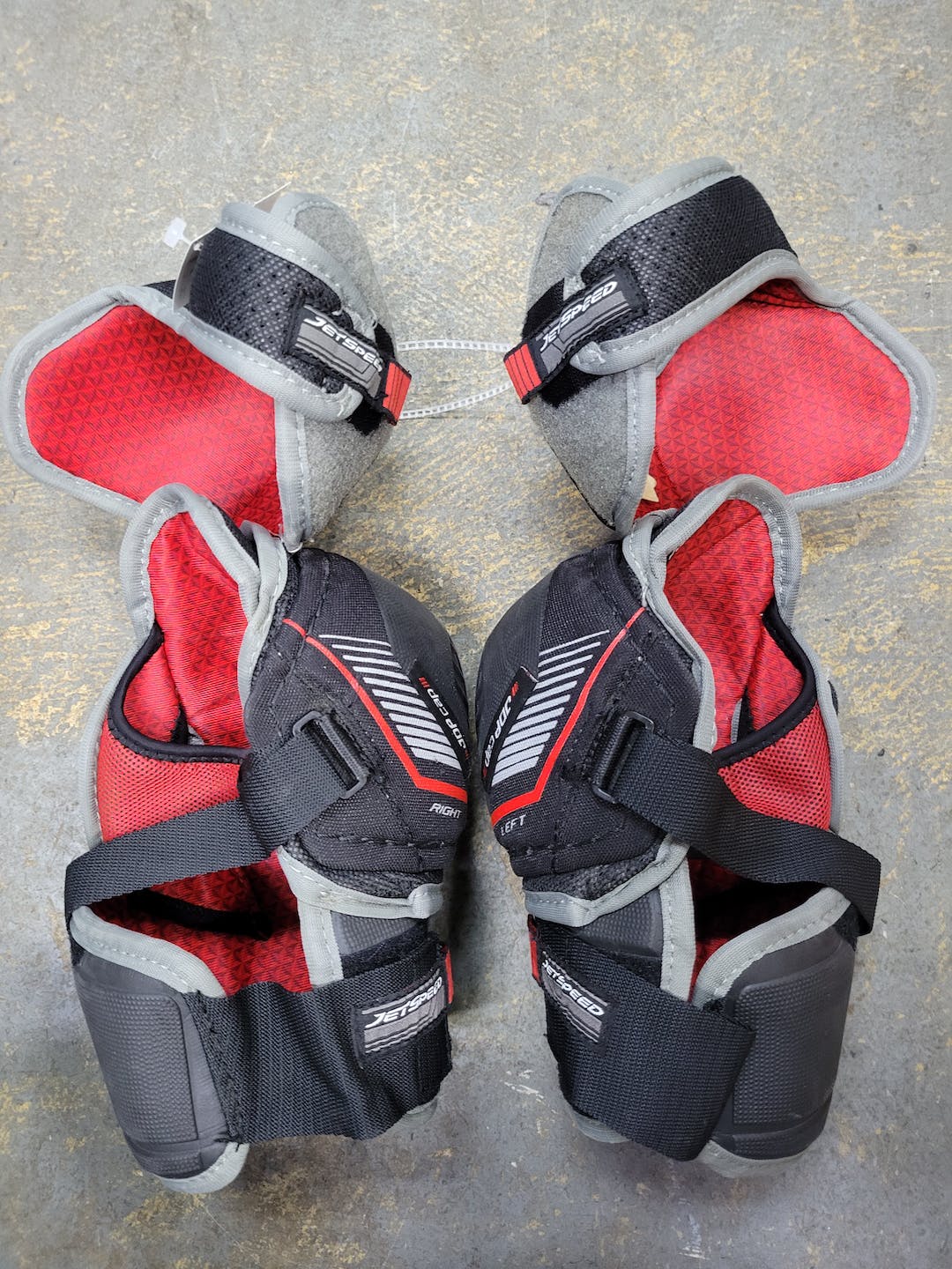 Used Ccm Ft390 Le Md Hockey Elbow Pads SidelineSwap