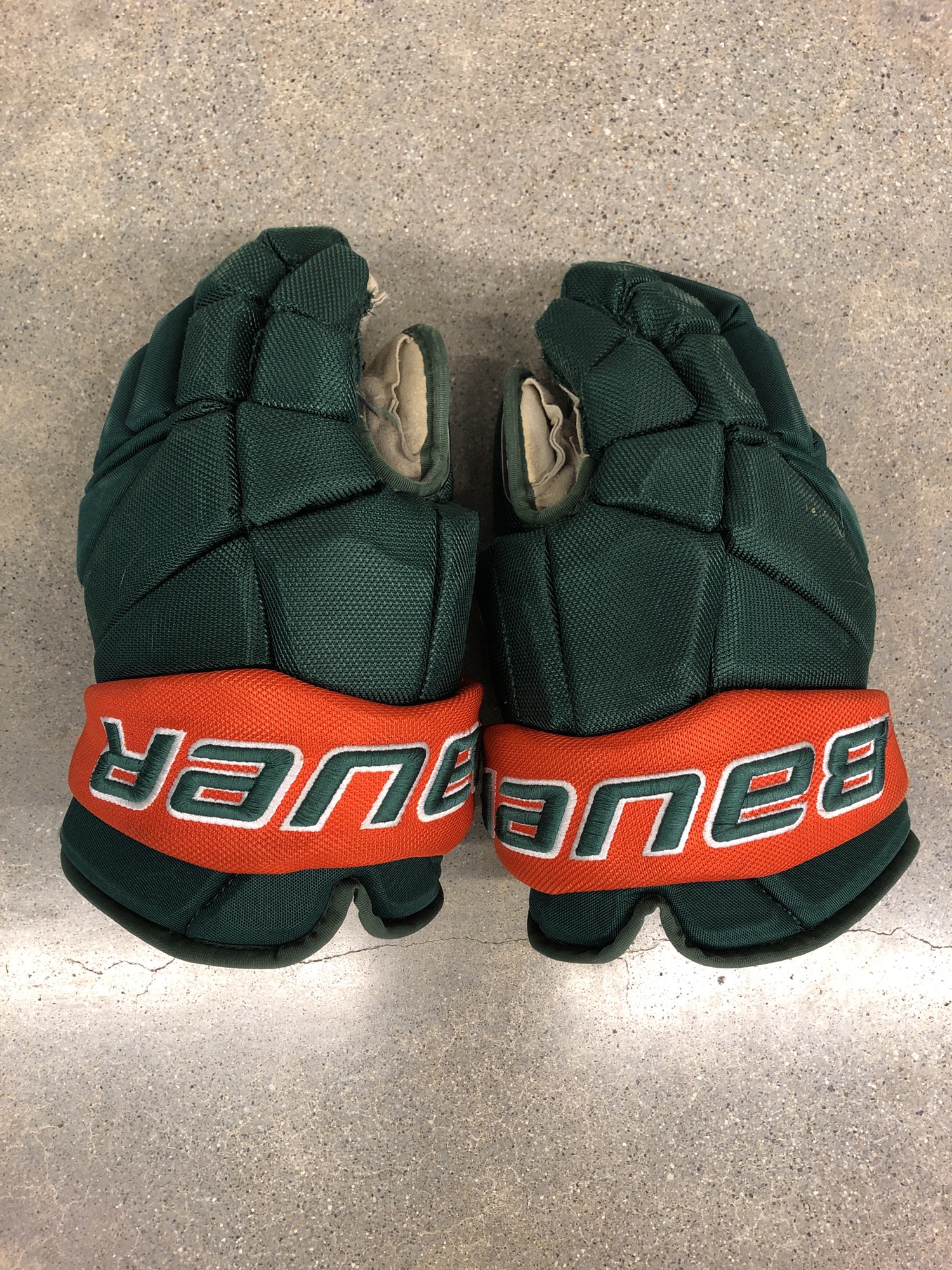 Used Bauer Vapor Pro Team Hockey Gloves (14") SidelineSwap