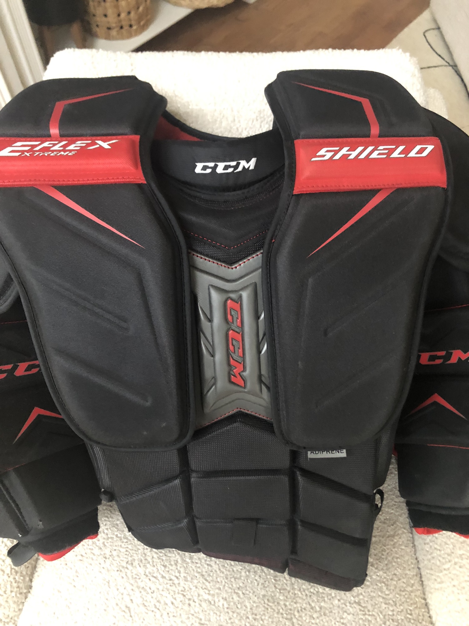 CCM Eflex Shield PRO Hockey Goalie Chest Protector Size Senior XL
