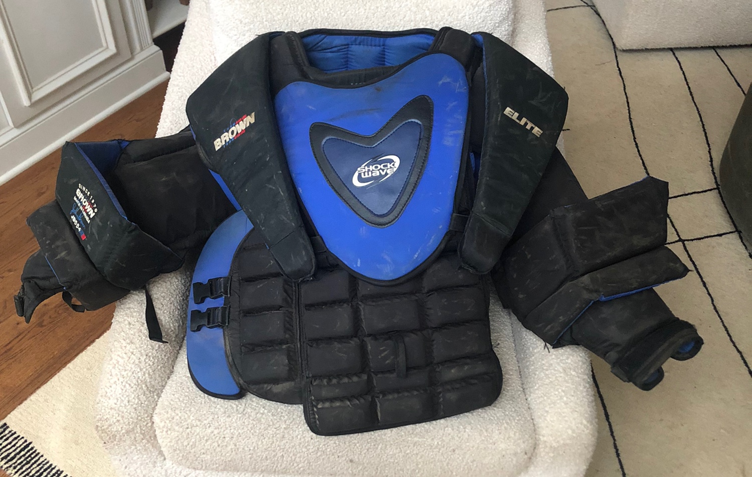 Brown Elite JB554 PRO Hockey Goalie Chest Protector Size Senior XL