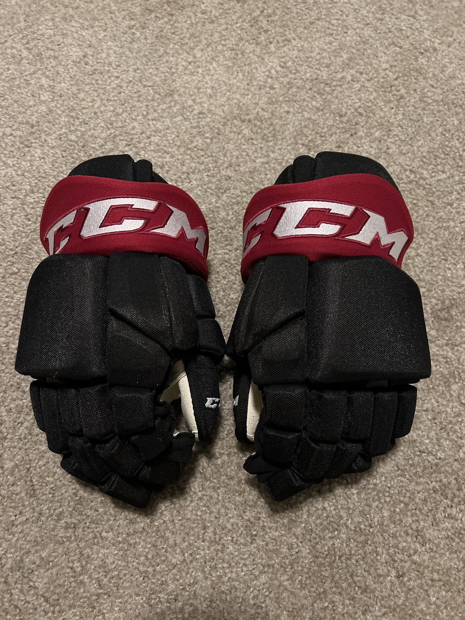 Pro Stock CCM HGTKPP SR 14” Hockey Gloves Arizona Coyotes SidelineSwap