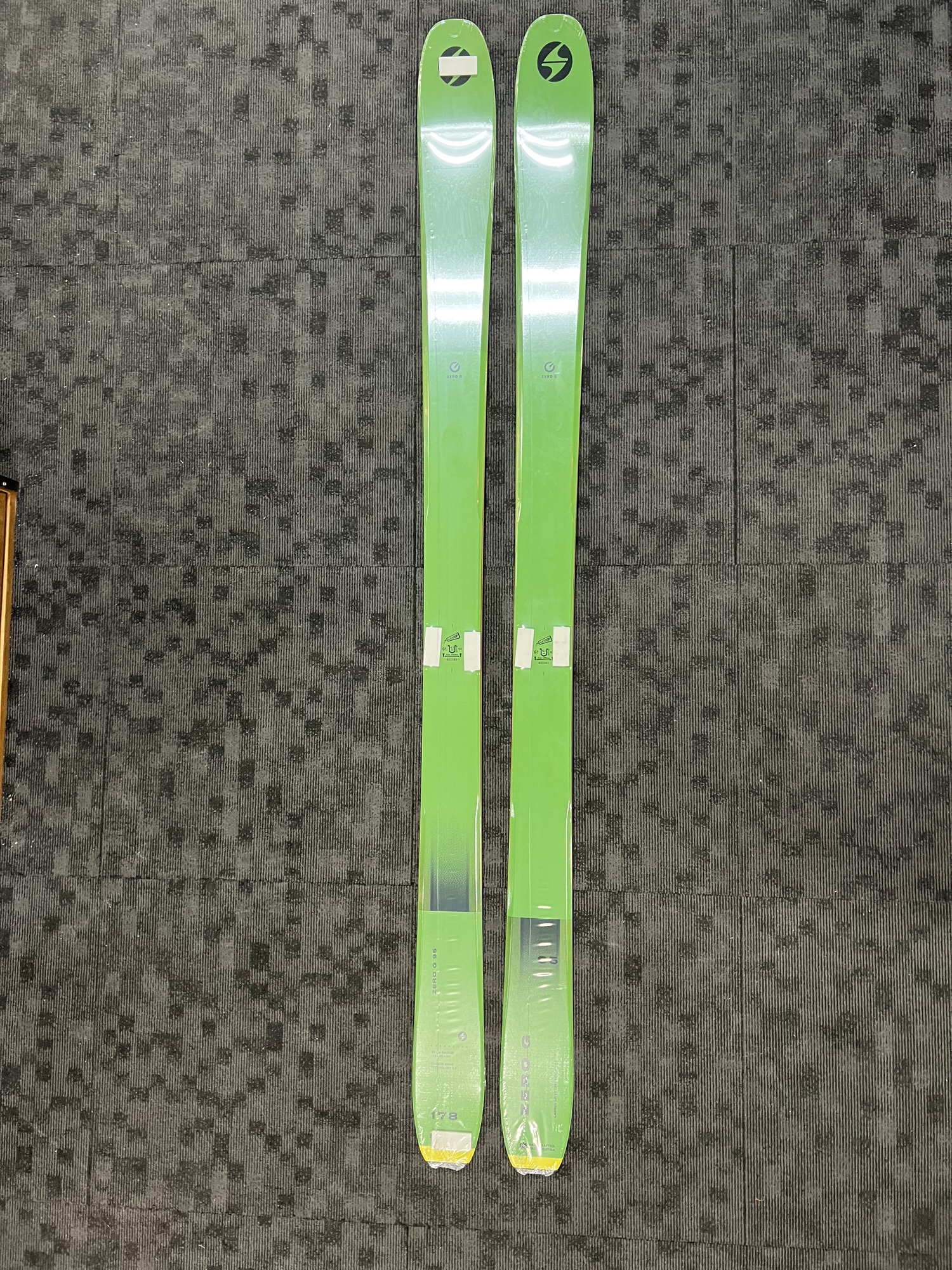 New 2022 Alpine Touring Without Bindings Zero G 95 Skis SidelineSwap