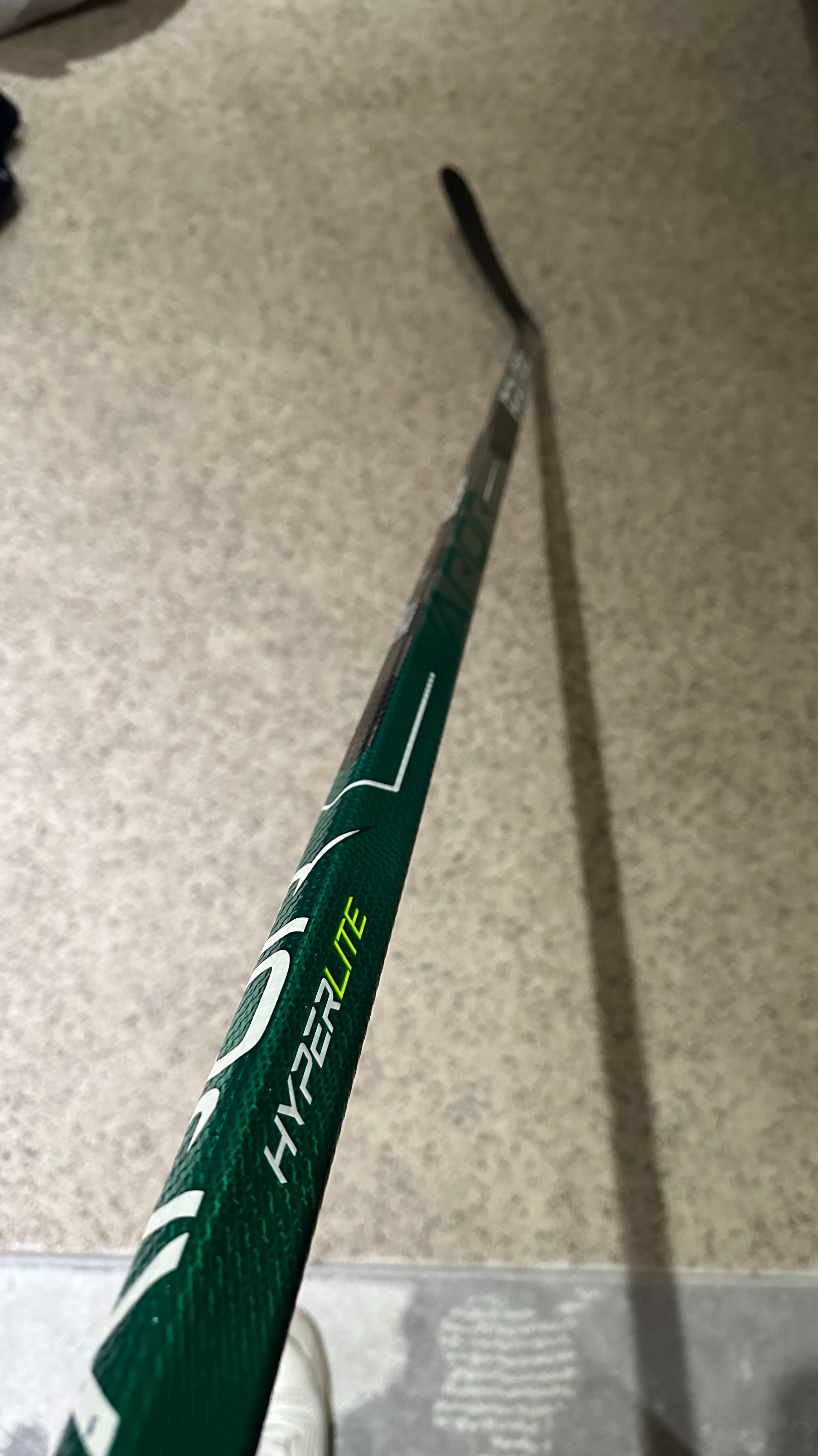 CUSTOM Green Bauer Vapor Hyperlite Hockey Stick P92M Pro Stock