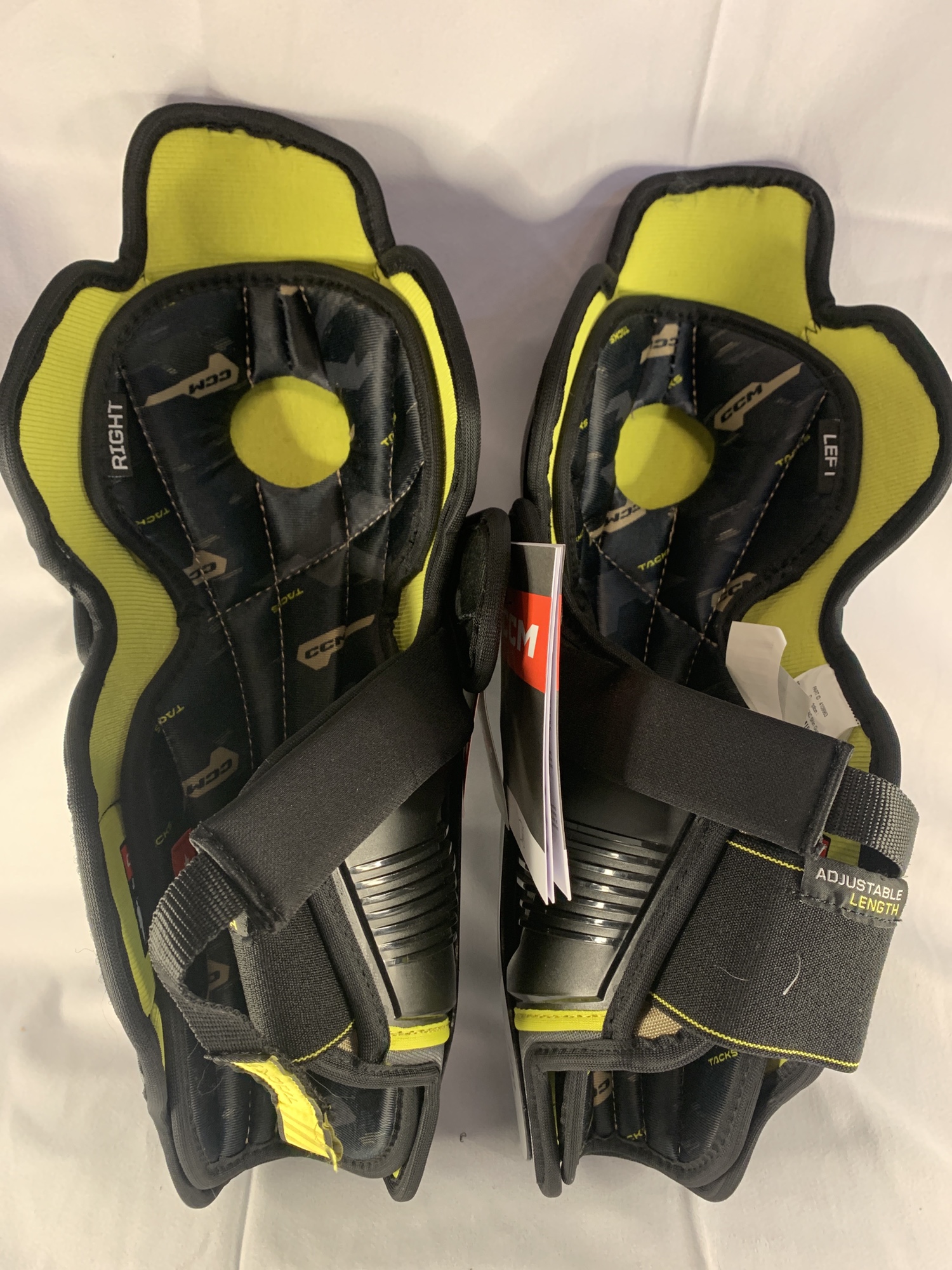 CCM Tacks AS 580 JR Shin Pads SidelineSwap