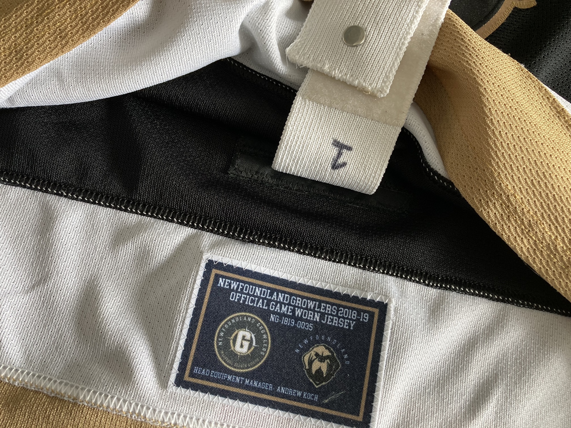 Hockey Jersey NEWFOUNDLAND GROWLERS Game Worn SidelineSwap