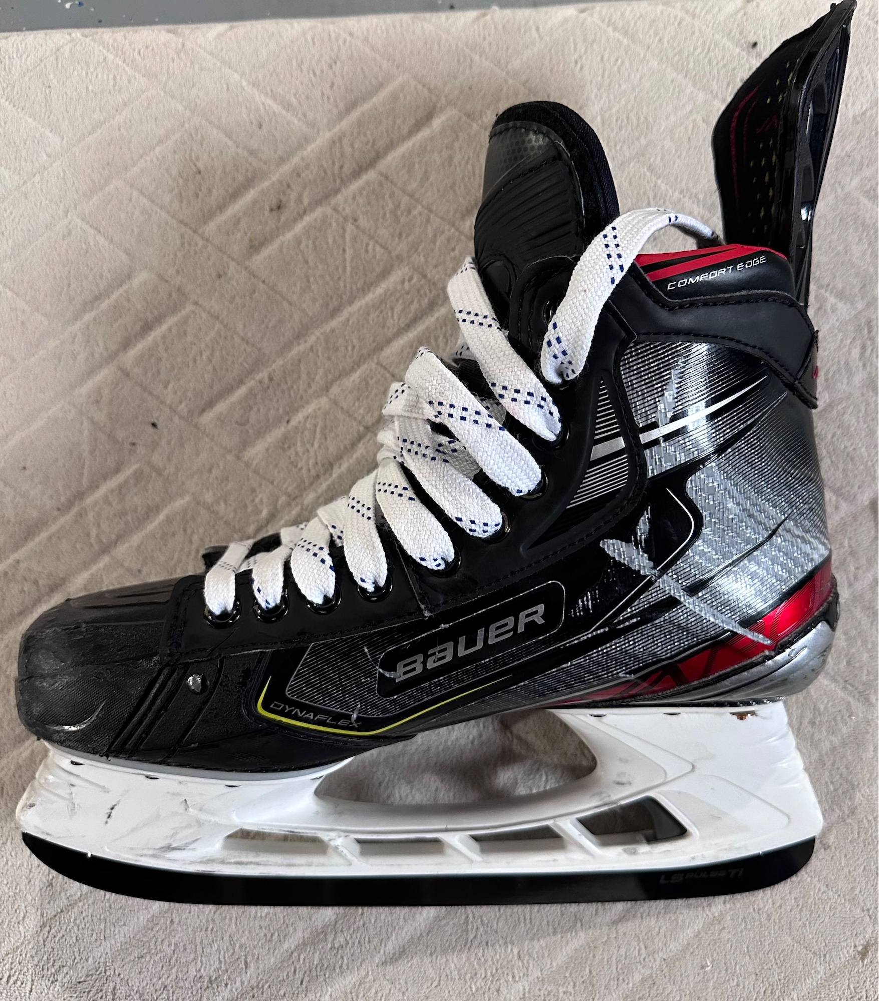 Bauer Pro Stock Size 9.5 Vapor 2X Pro Hockey Skates SidelineSwap