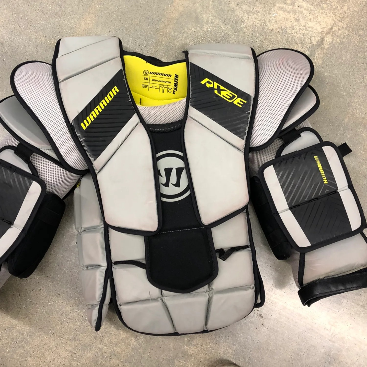 Used Senior Warrior Ritual X3 E Hockey Goalie Chest Protector (Size