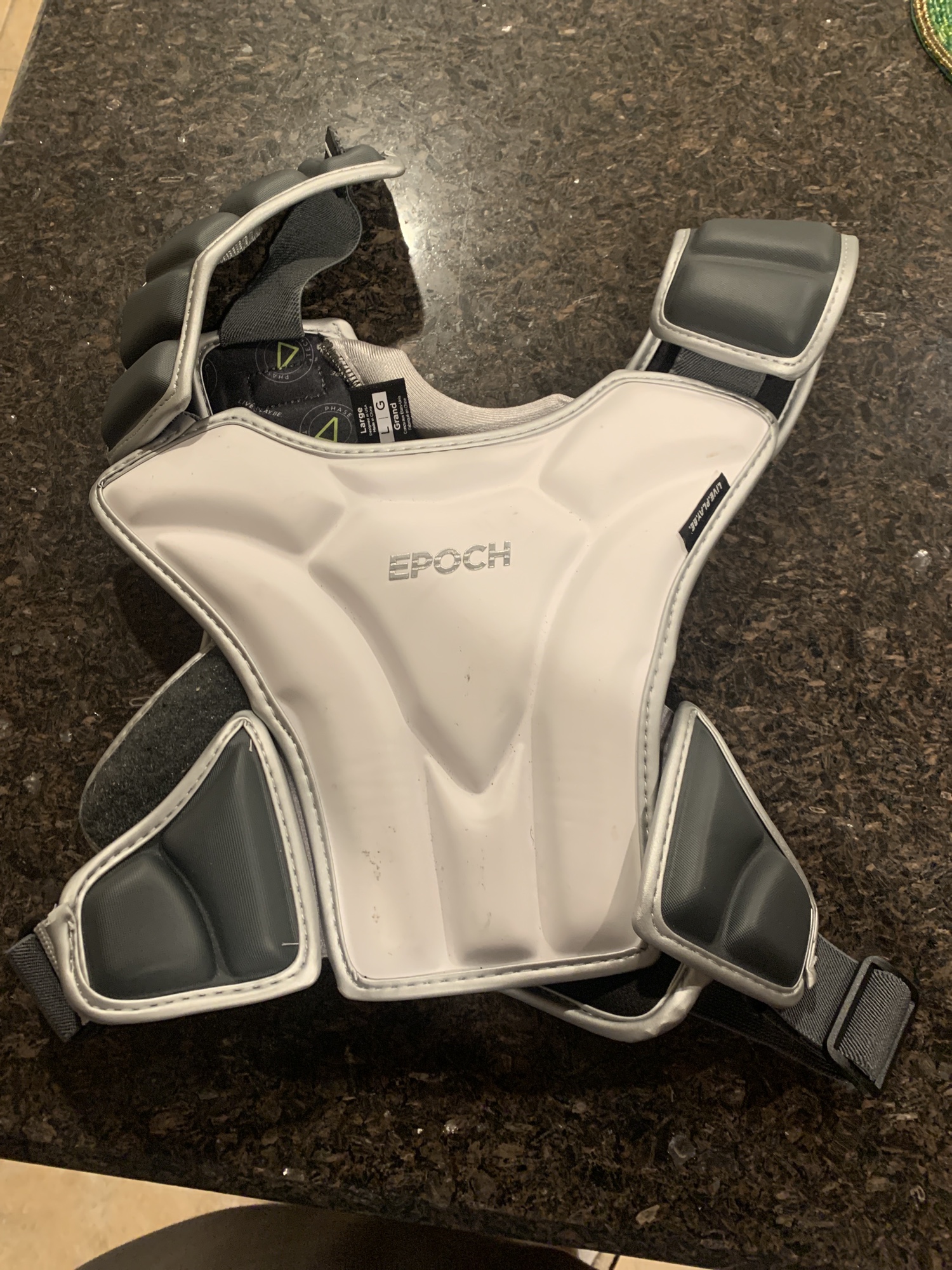 Adult Large Epoch Integra Shoulder Pads SidelineSwap