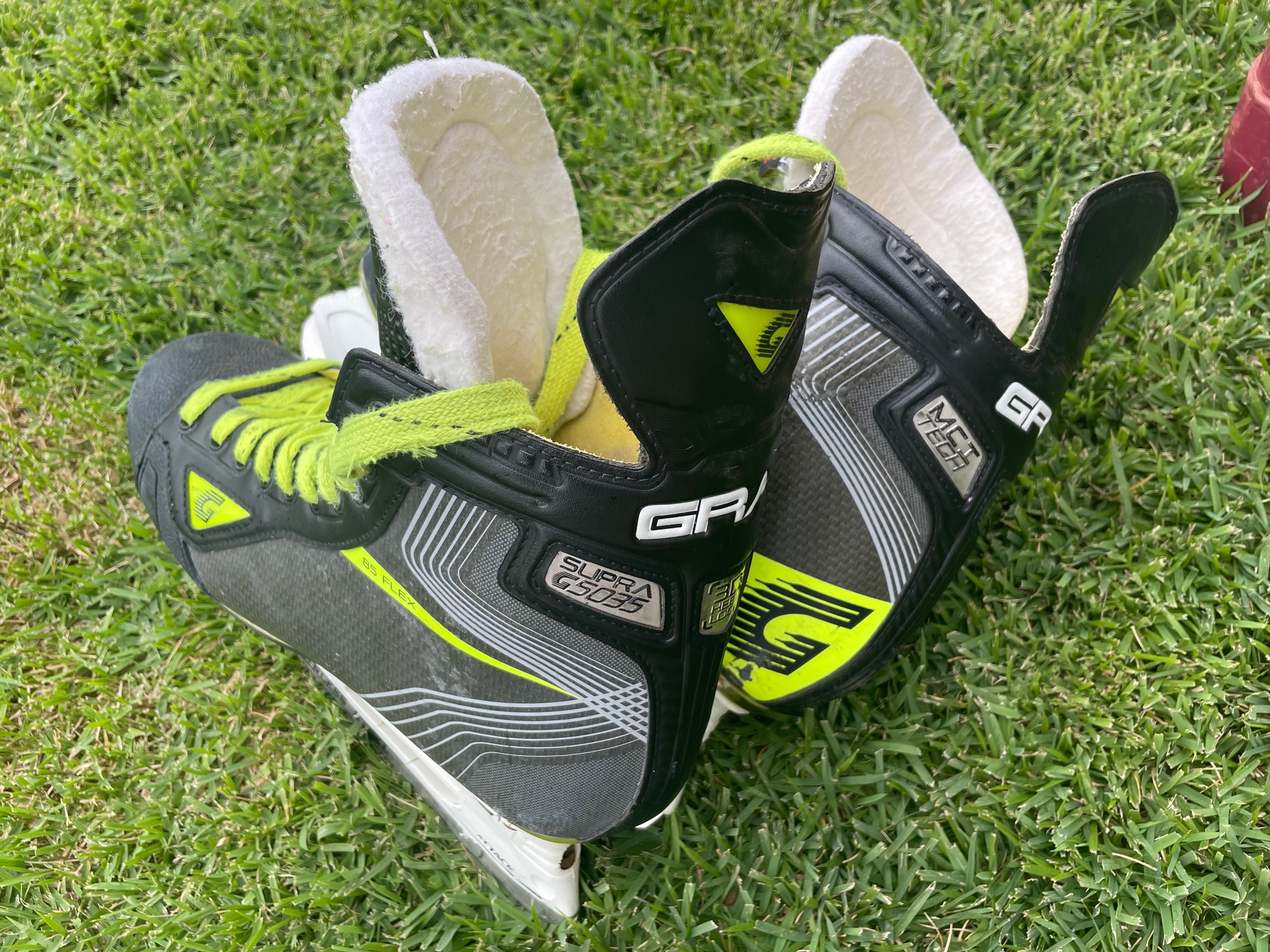 Senior Used Graf Supra G5035 Hockey Skates Regular Width Size 8 SidelineSwap