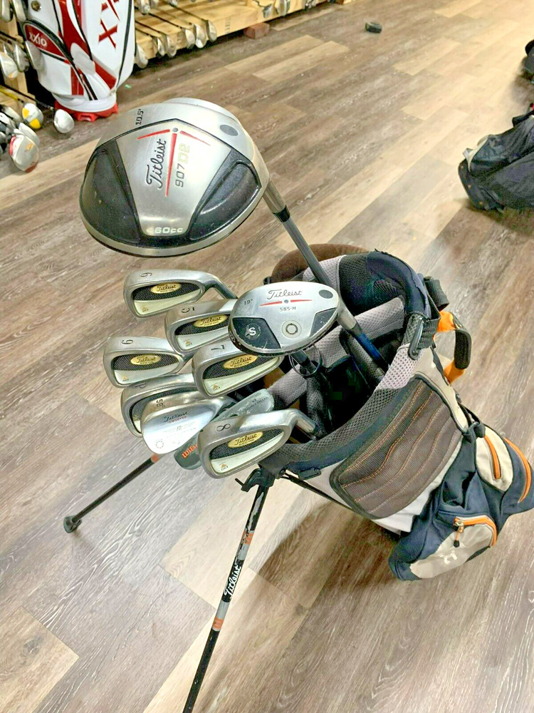 Complete Set of Titleist Golf Clubs + Titleist Bag SidelineSwap