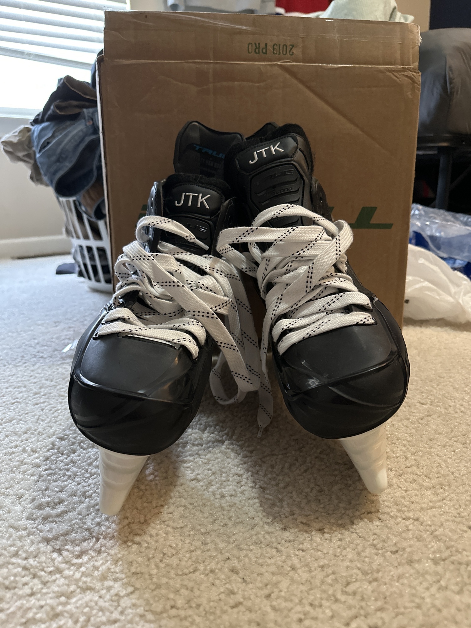 Senior True Pro Custom Hockey Skates Size 14 SidelineSwap