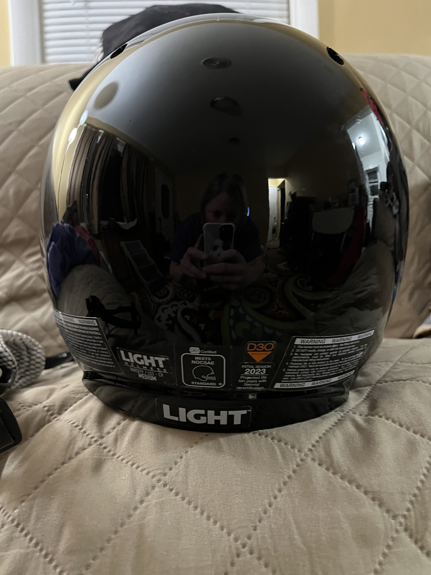 LIGHT Varsity LS2 football helmet size Medium SidelineSwap