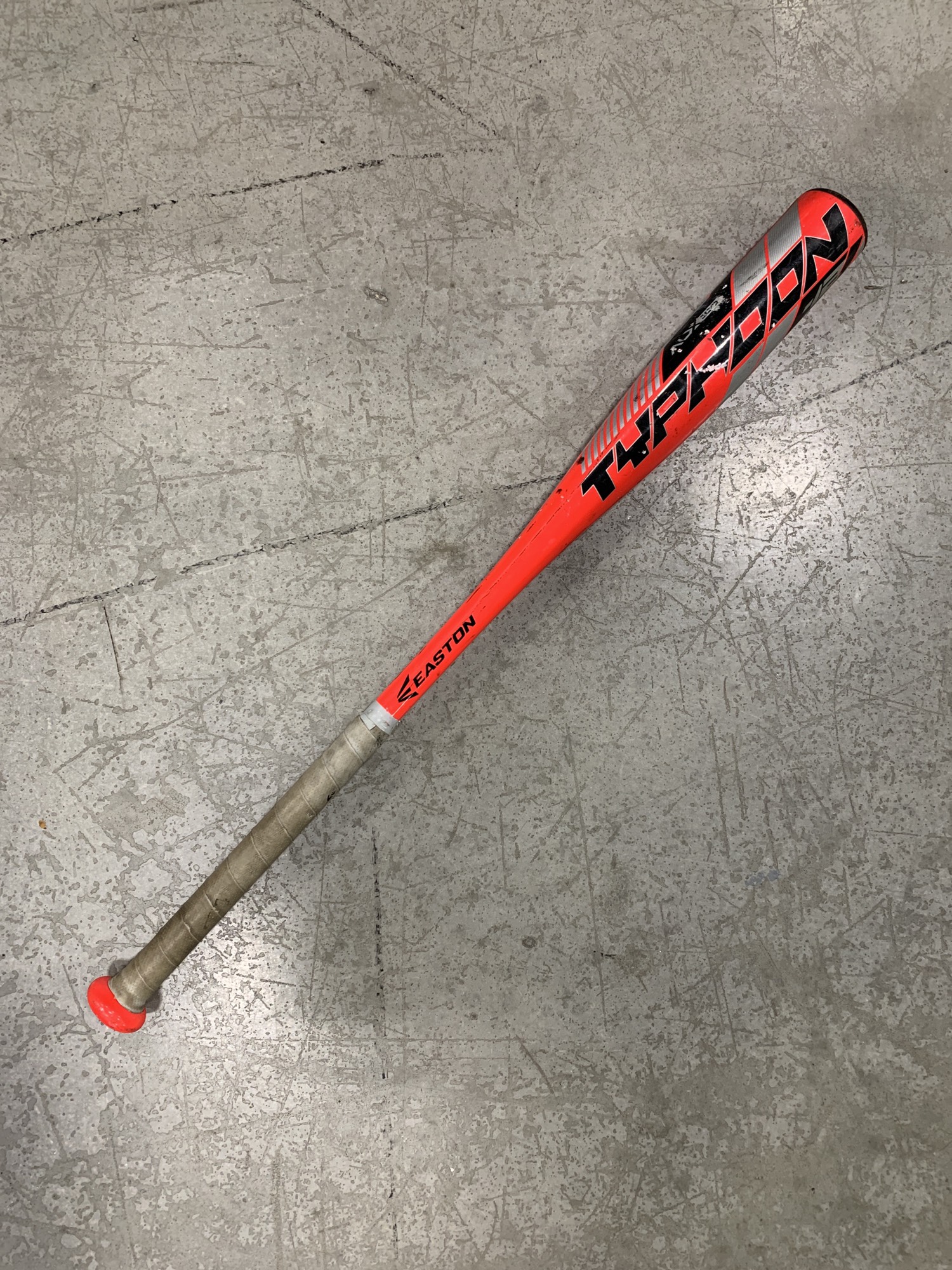 Used USABat Certified Easton Typhoon (28") Alloy Baseball Bat 16OZ