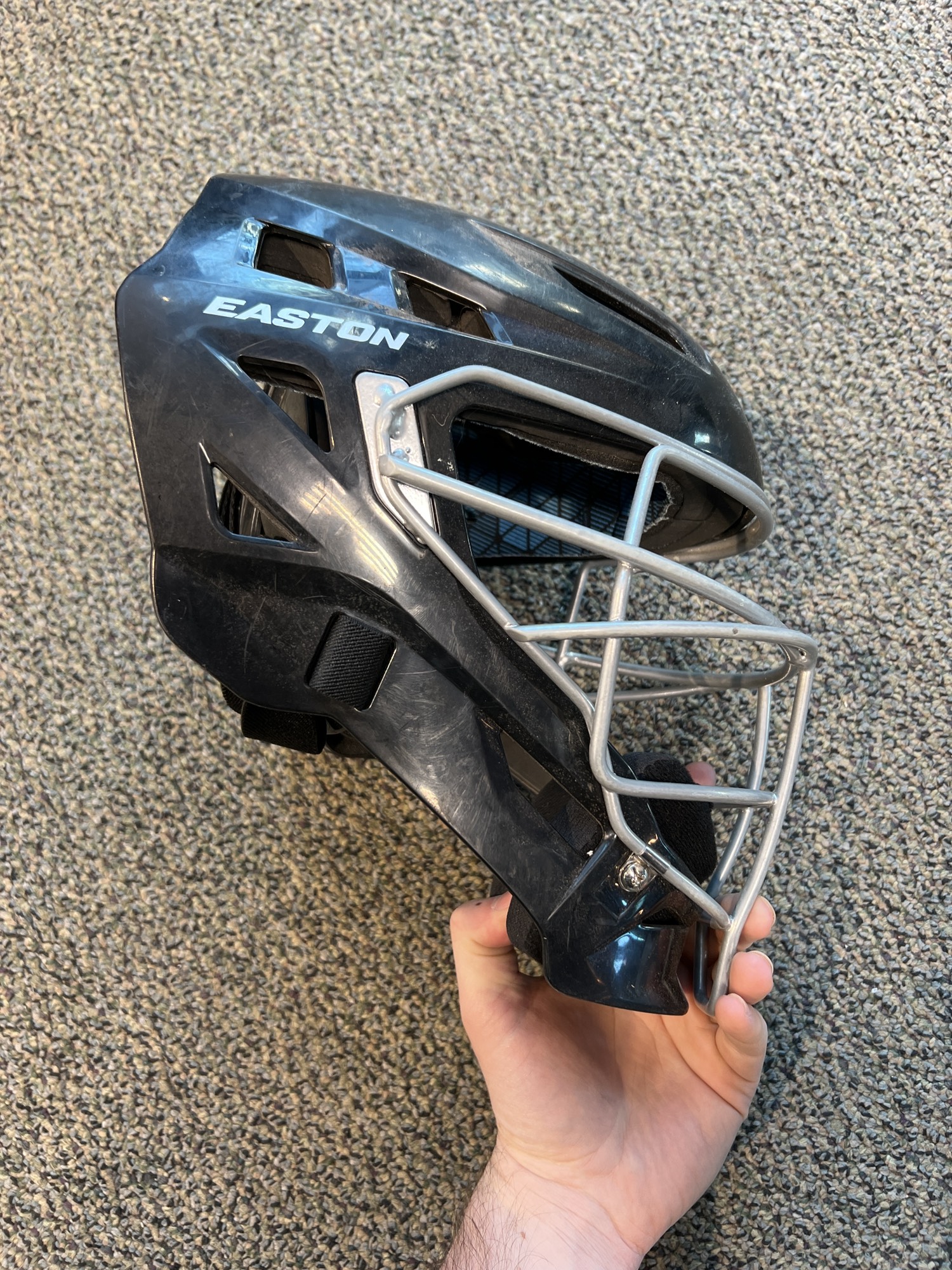 Used Youth Easton Catcher's Mask SidelineSwap