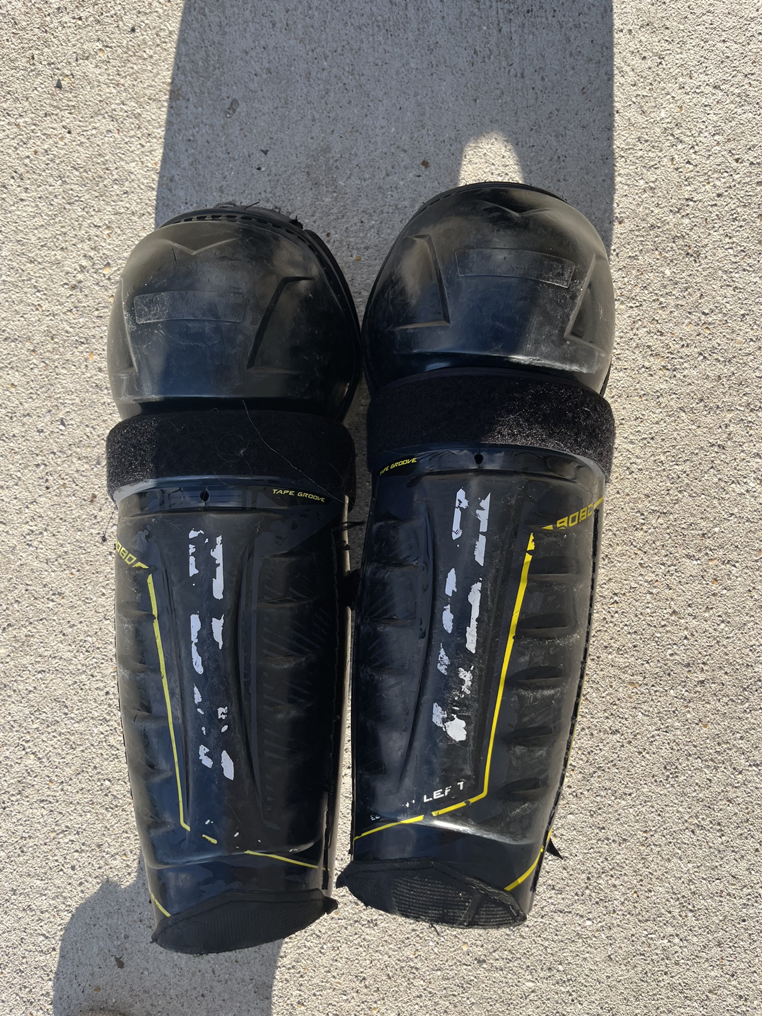 CCM Tacks 9080 Shin Pads SidelineSwap