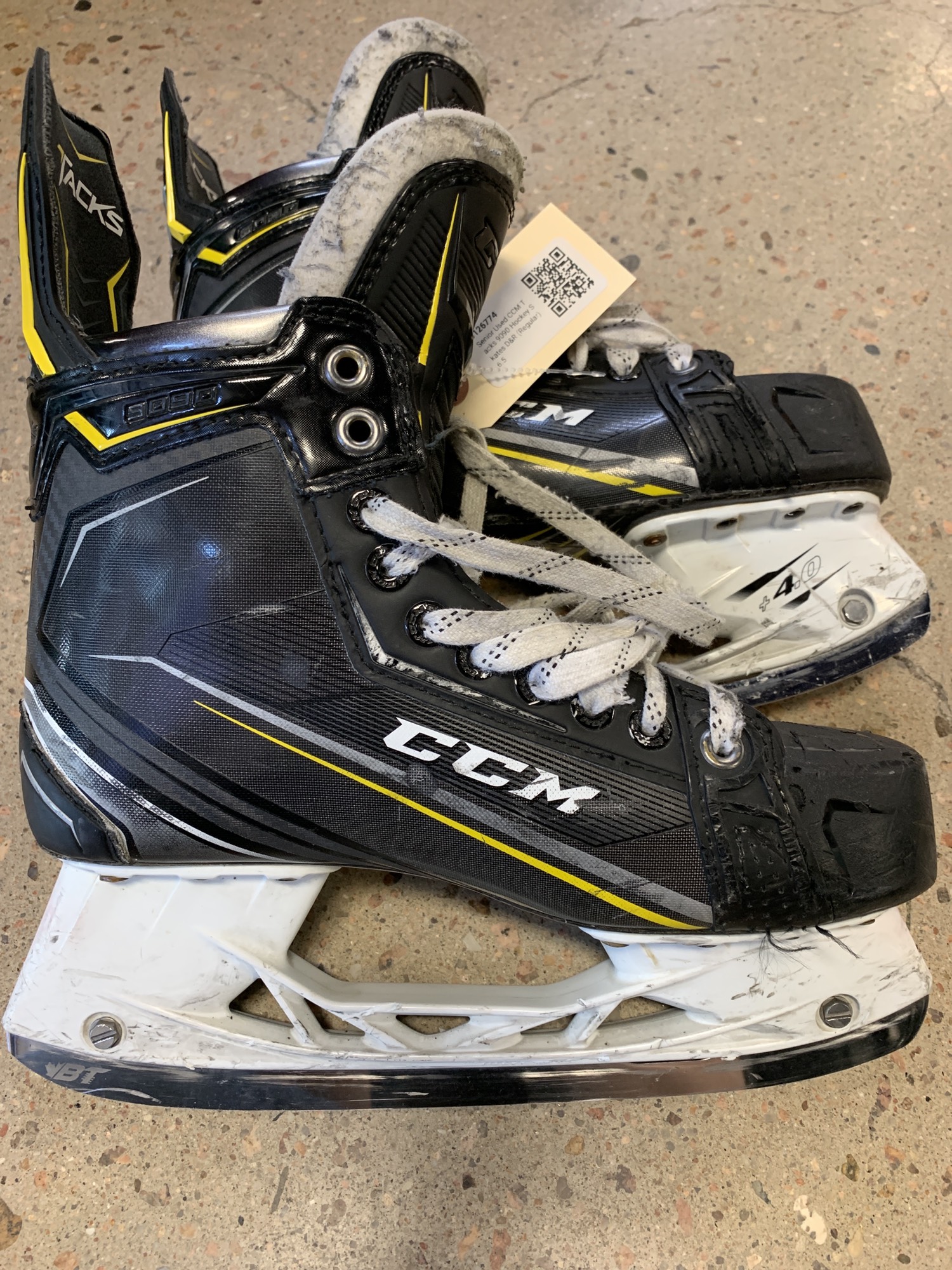 Senior Used CCM Tacks 9090 Hockey Skates D&R (Regular) 6.5 SidelineSwap