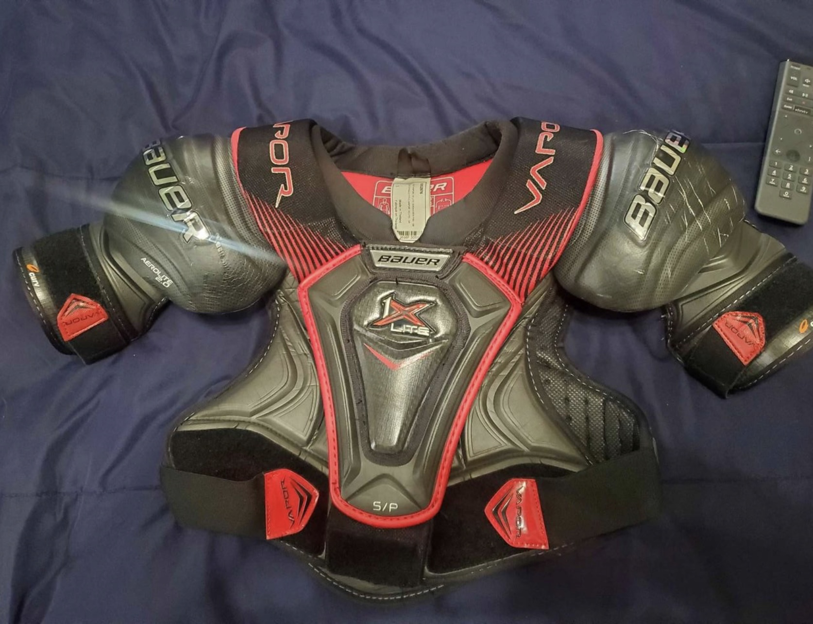 Used Senior Small Bauer Vapor 1X Lite Shoulder Pads SidelineSwap