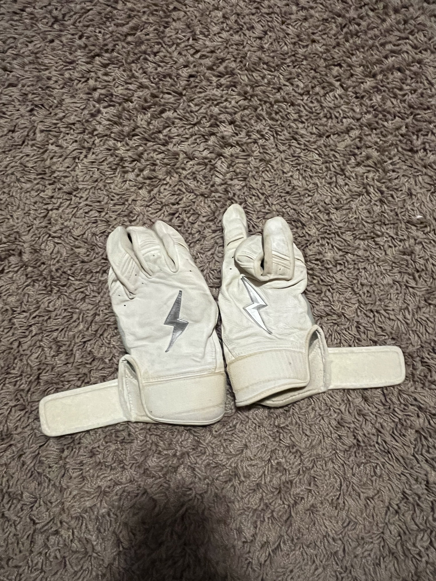 Bruce bolt batting gloves SidelineSwap