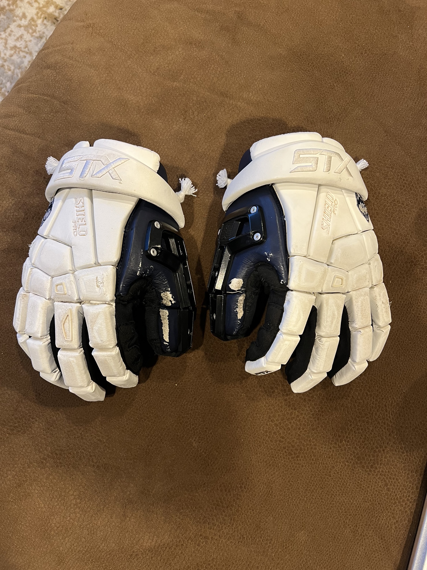 STX Shield Pro goalie gloves (Palmless) SidelineSwap