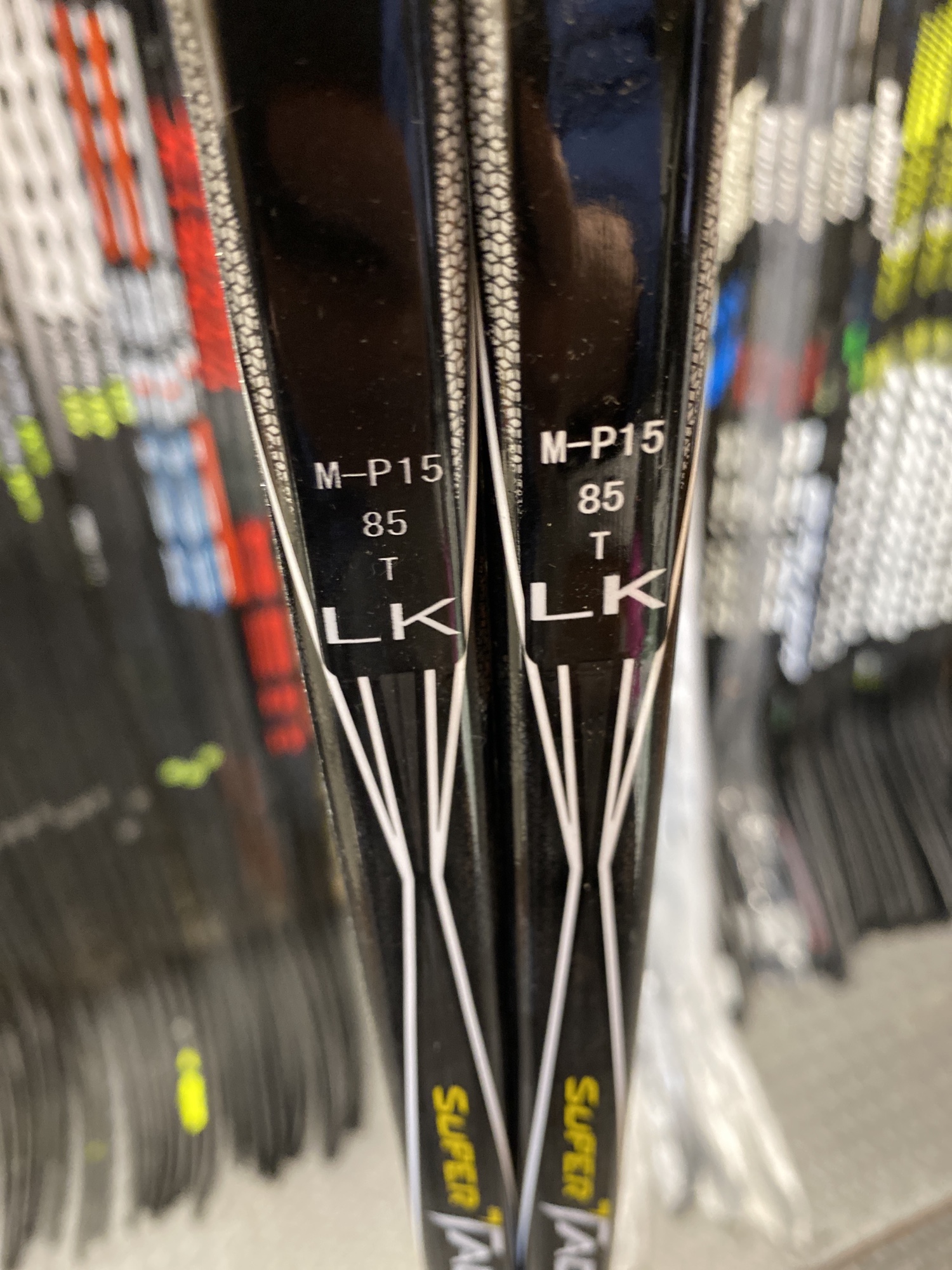 2 Pack New RH Ccm Super Tacks 2.0 P15 85 Flex SidelineSwap