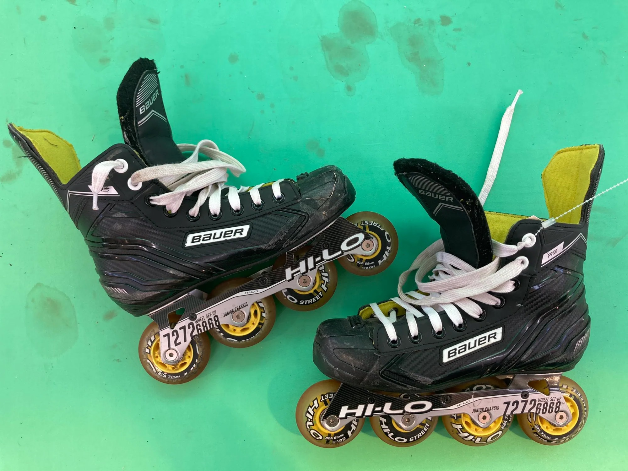 Used Bauer RS Inline Skates (Regular) 4.0 SidelineSwap