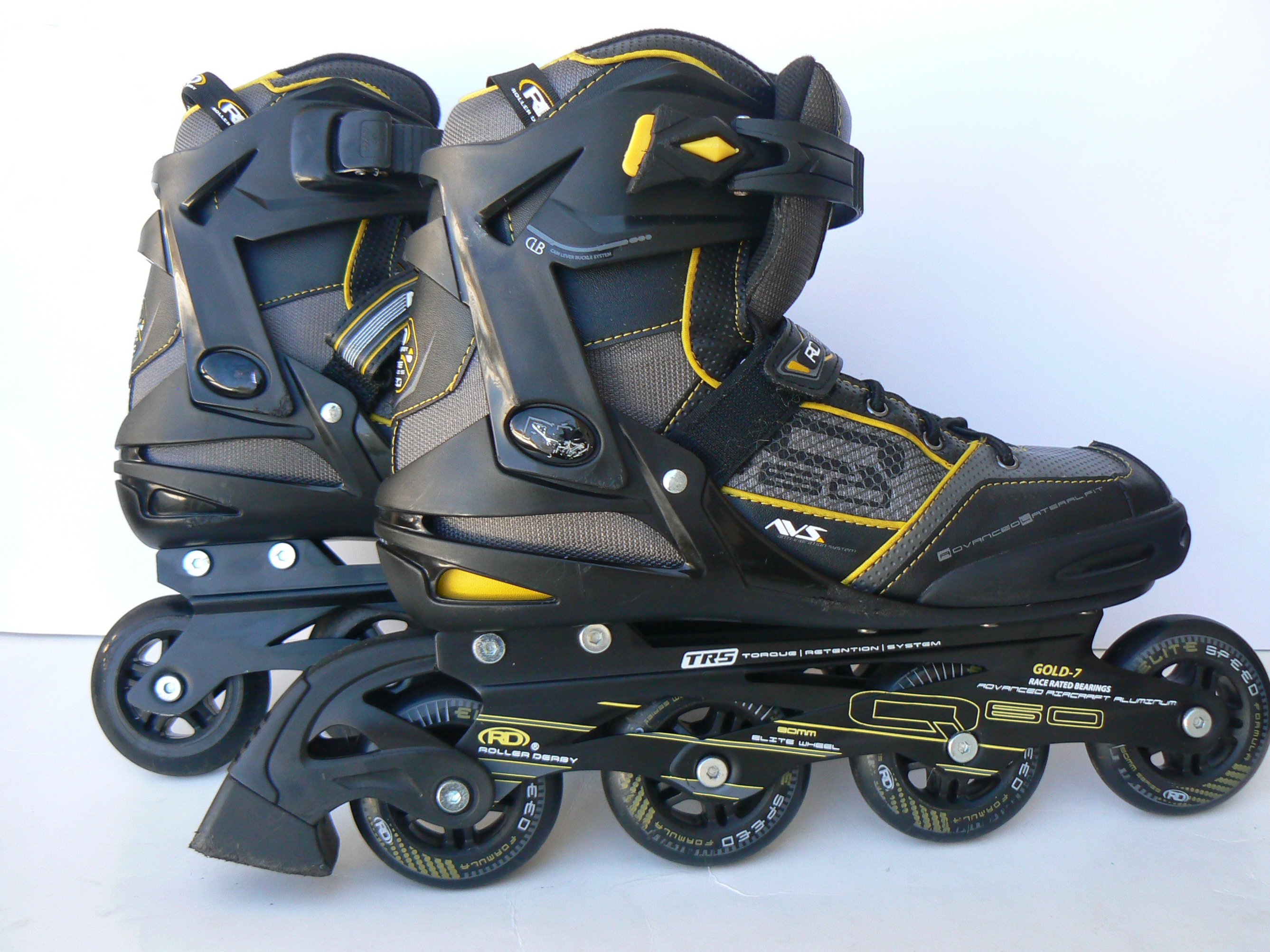 ROLLER DERBY AERIO Q60 Inline Skates Size 9 SidelineSwap
