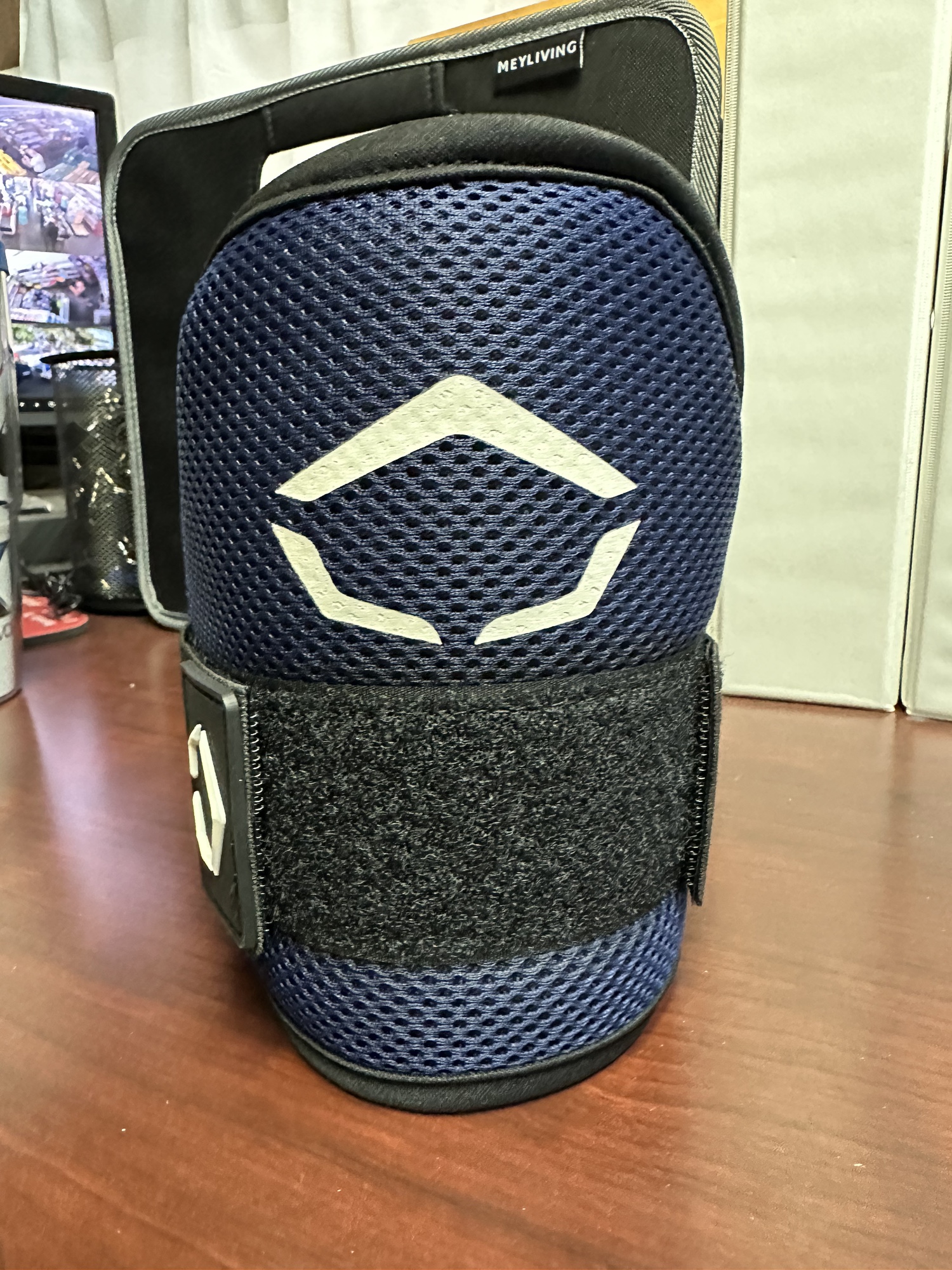 Blue New Senior EvoShield Elbow Protection Elbow Guard SidelineSwap