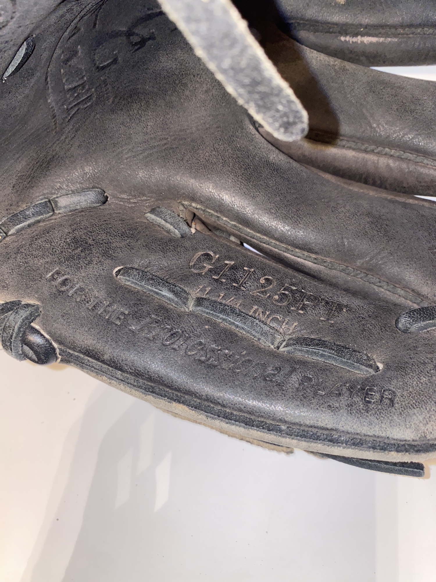 Rawlings Gold glove 11.25 SidelineSwap