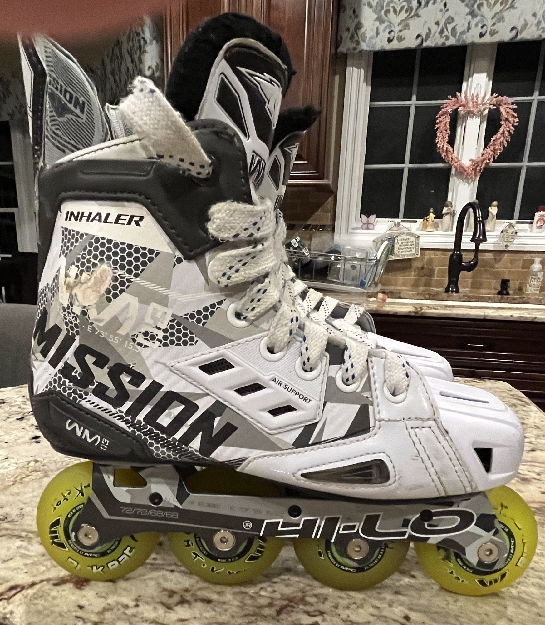 Mission Size 5 Inhaler WM03 Inline Skates SidelineSwap