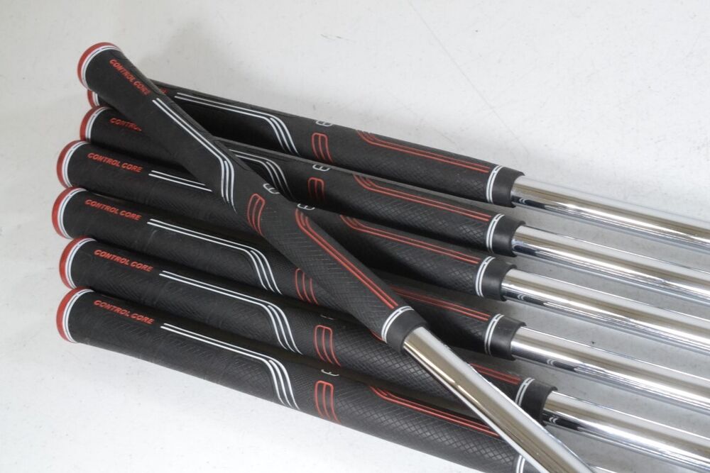 TaylorMade M5 4PW Iron Set Right CT100 Oban Regular Flex Steel