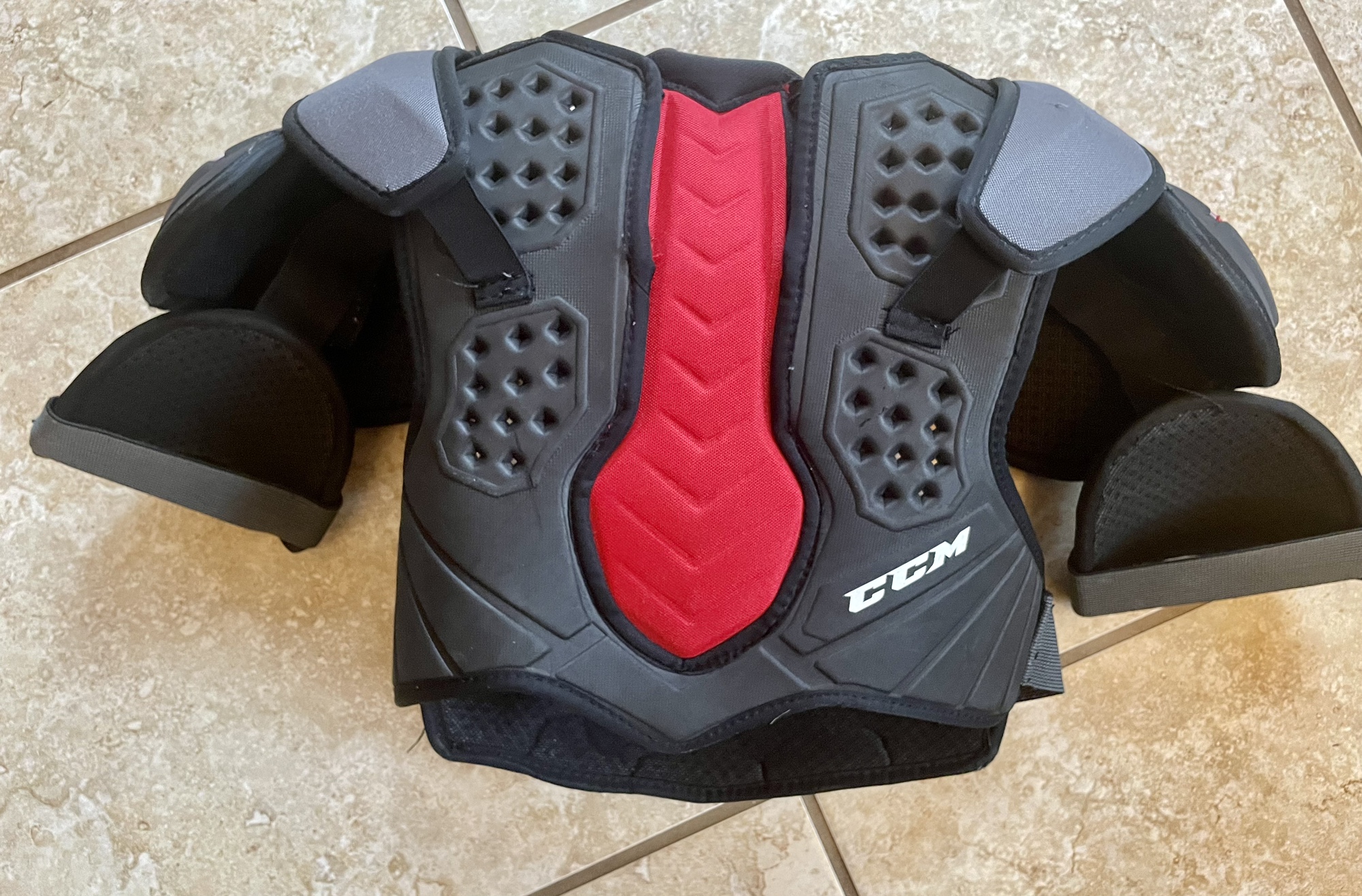Large CCM QuickLite 290 Shoulder Pads SidelineSwap