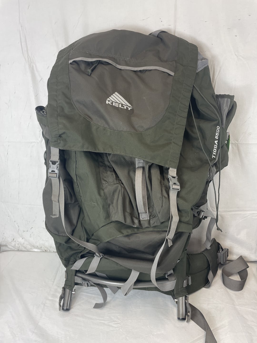 Used Kelty Tioga 5500 External Frame Backpack Excellent Condition
