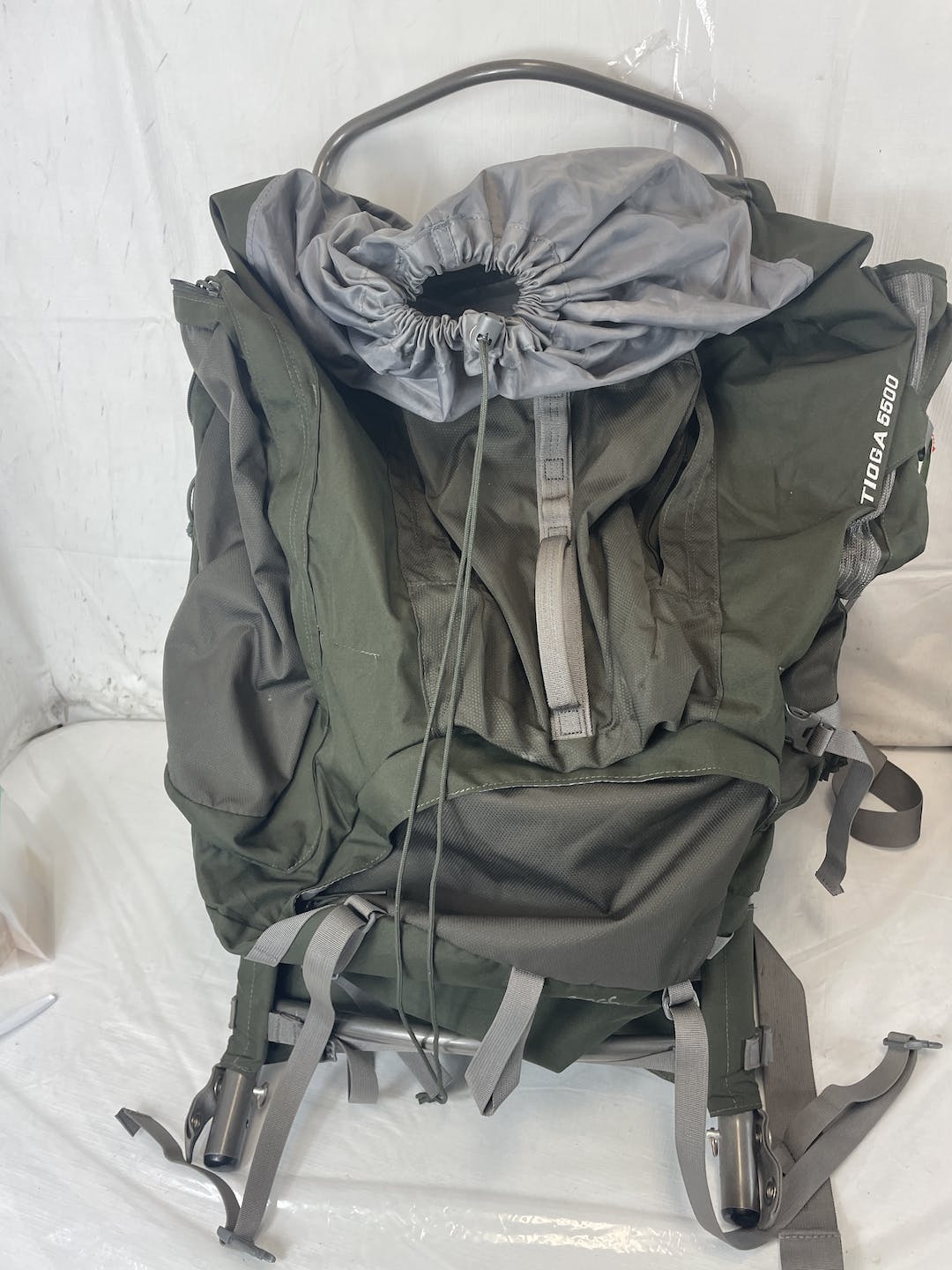 Used Kelty Tioga 5500 External Frame Backpack Excellent Condition