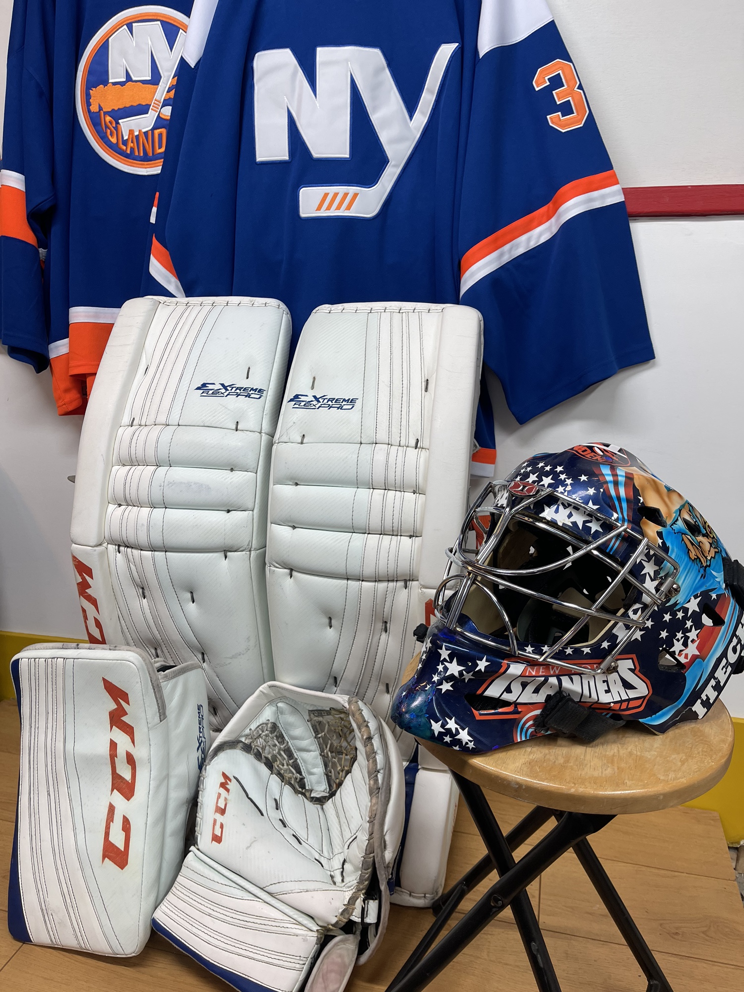 35+2 CCM Extreme Flex Pro Goalie Full Set SidelineSwap