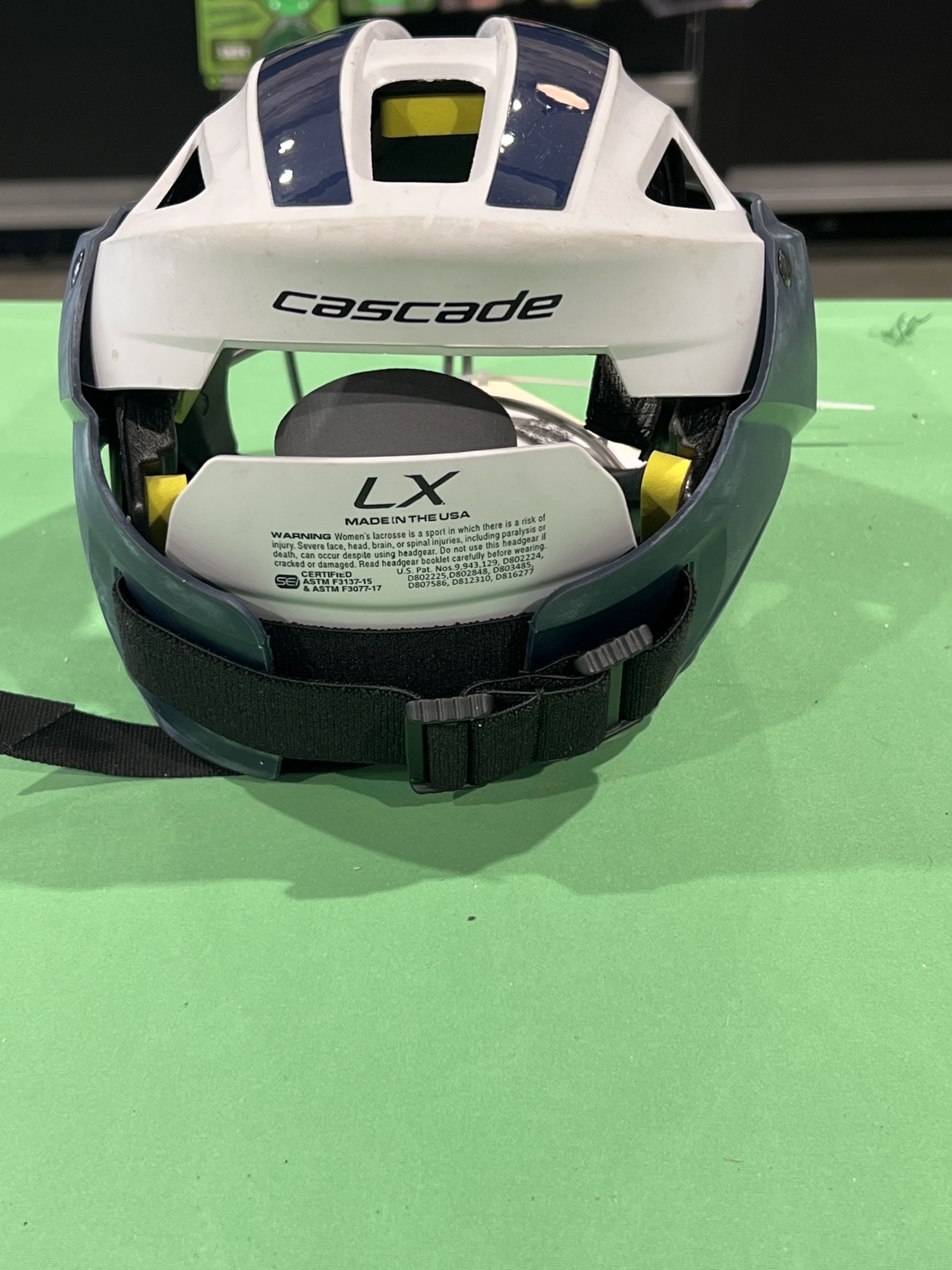 Used Cascade Goggles SidelineSwap