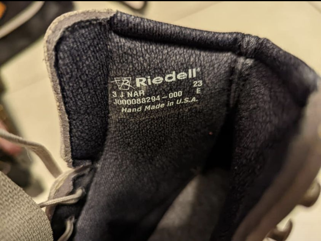 Riedell Figure Skates Stride model 23 Size 3 for intermediate skaters