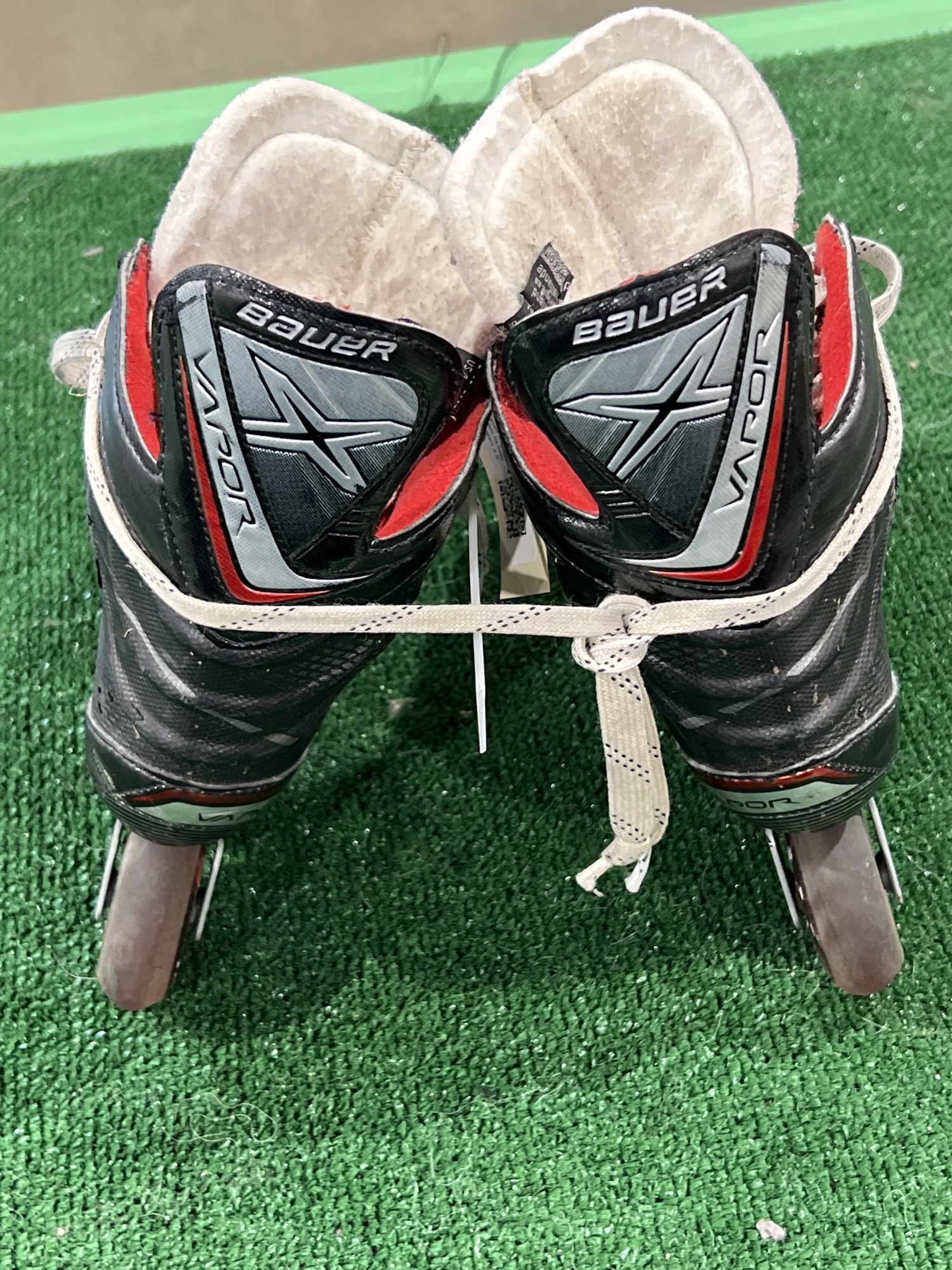 Used Bauer Vapor XR400 Inline Skates D&R (Regular) 3.0 SidelineSwap
