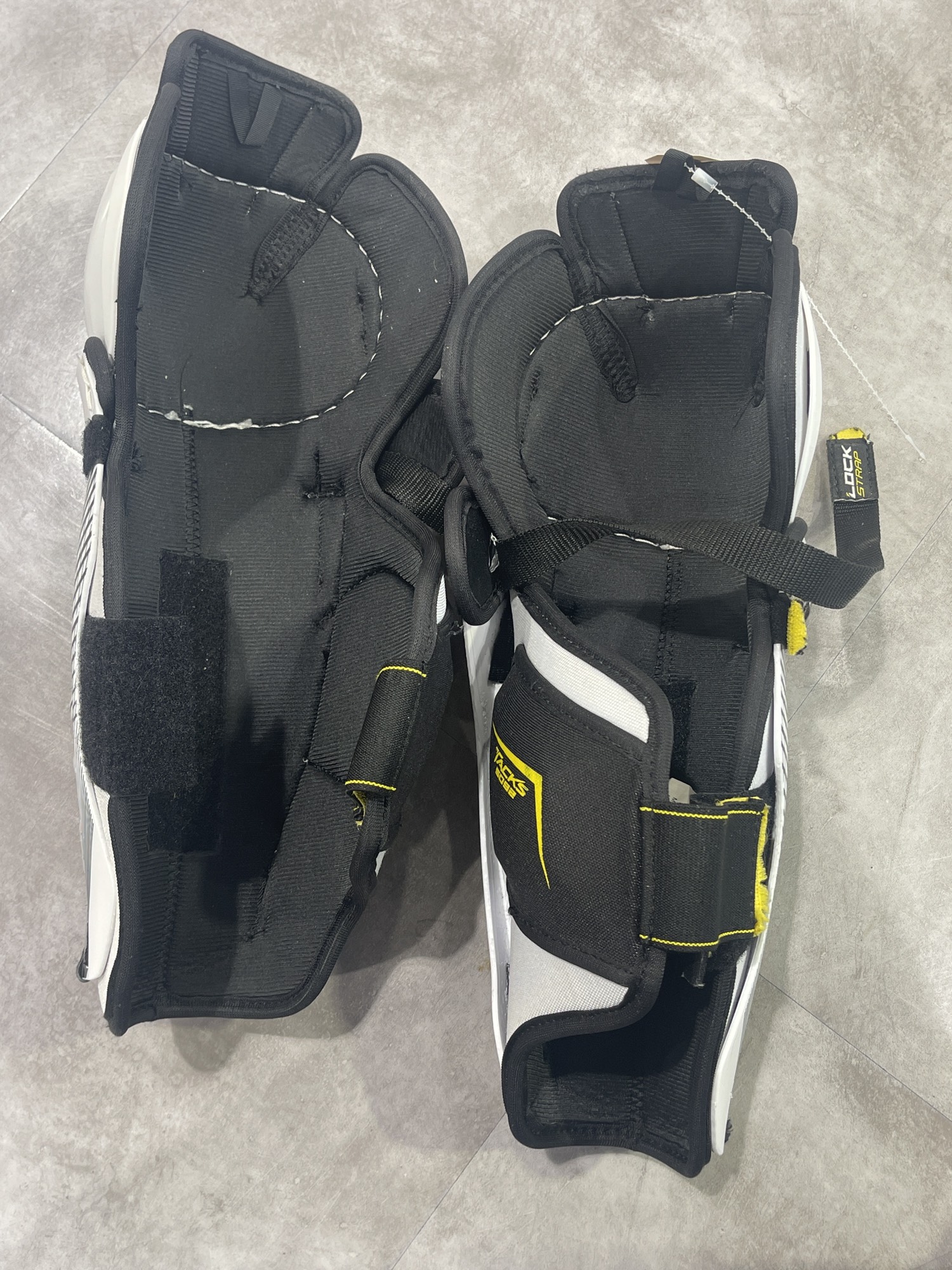 Used CCM Tacks 5092 Shin Pads SidelineSwap