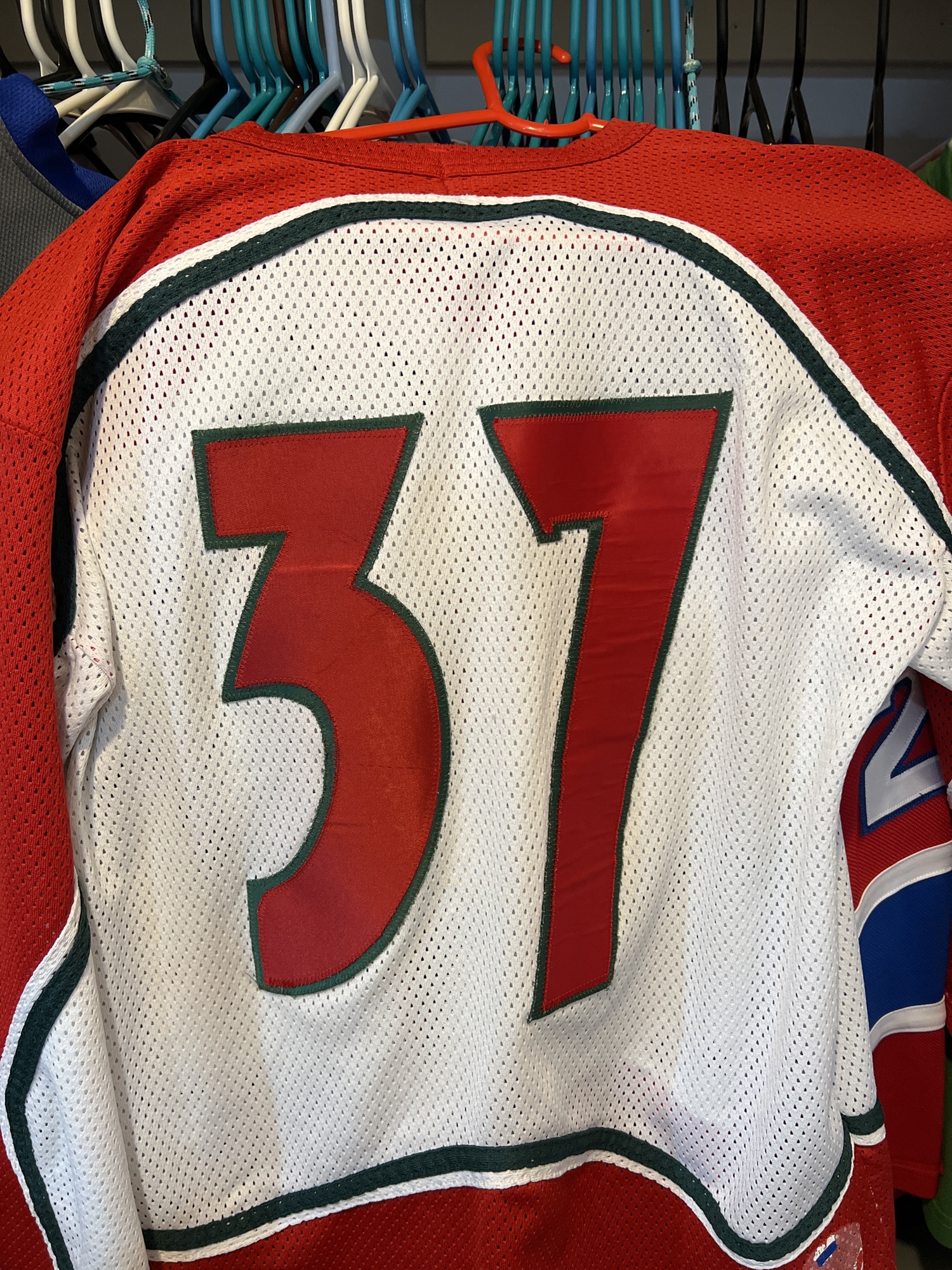 New York Apple Core Hockey Jersey Small SidelineSwap