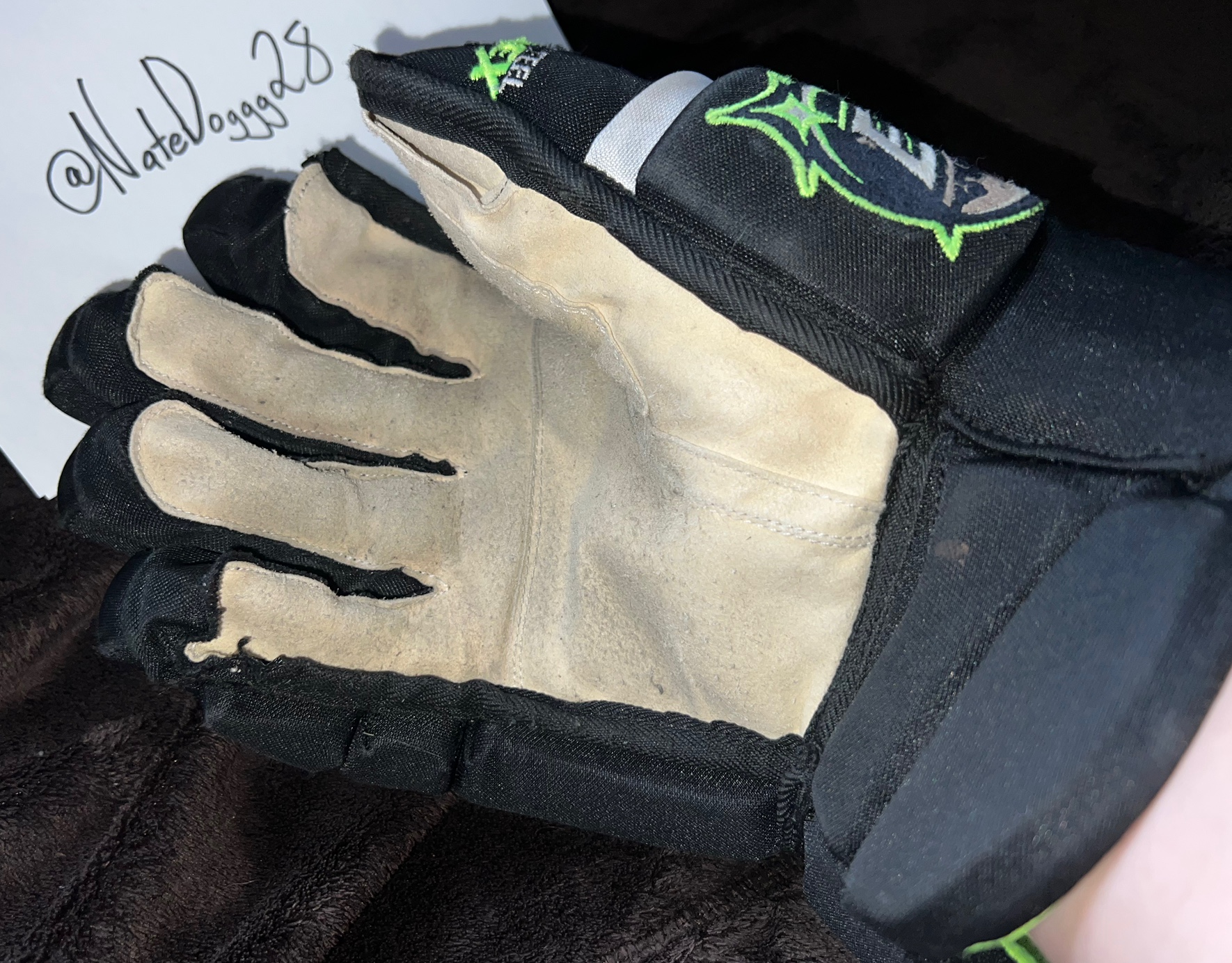 Dangle Sauce Raven2 Hockey Gloves SidelineSwap