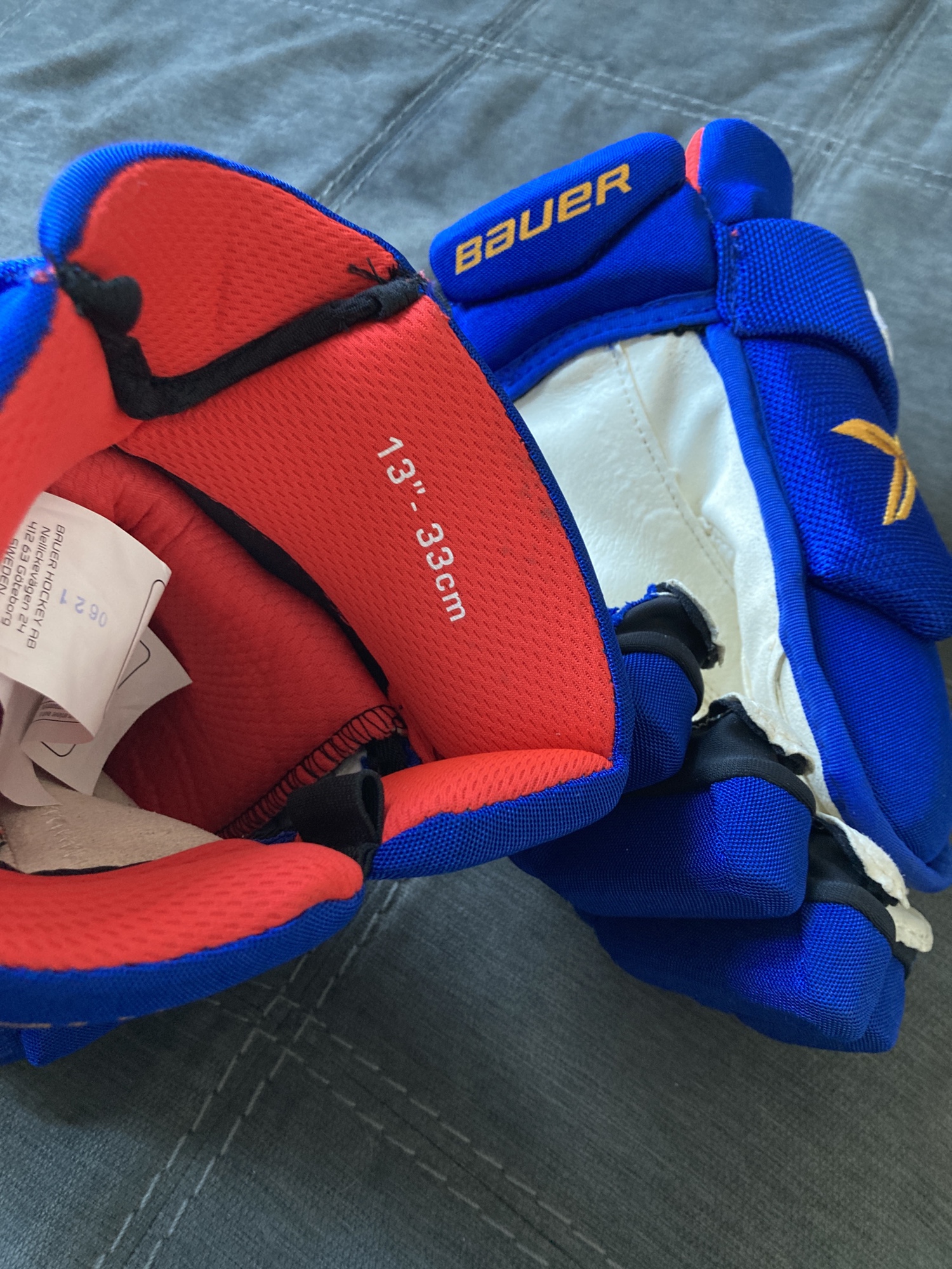 New Bauer 13" Pro Stock Vapor X Gloves SidelineSwap