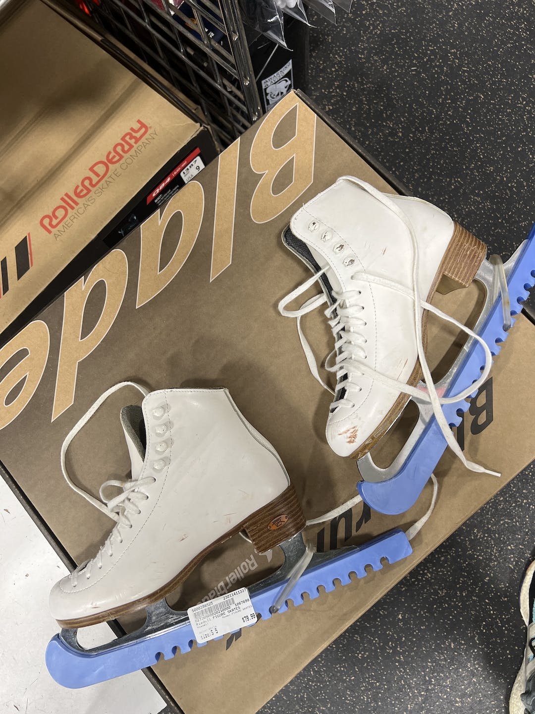 Used Riedell Figure Skates Senior 5 Women's Figure Skates SidelineSwap