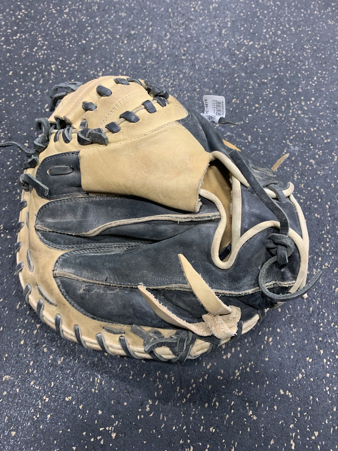 Used Easton Catchers Glove 34" Catcher's Gloves SidelineSwap