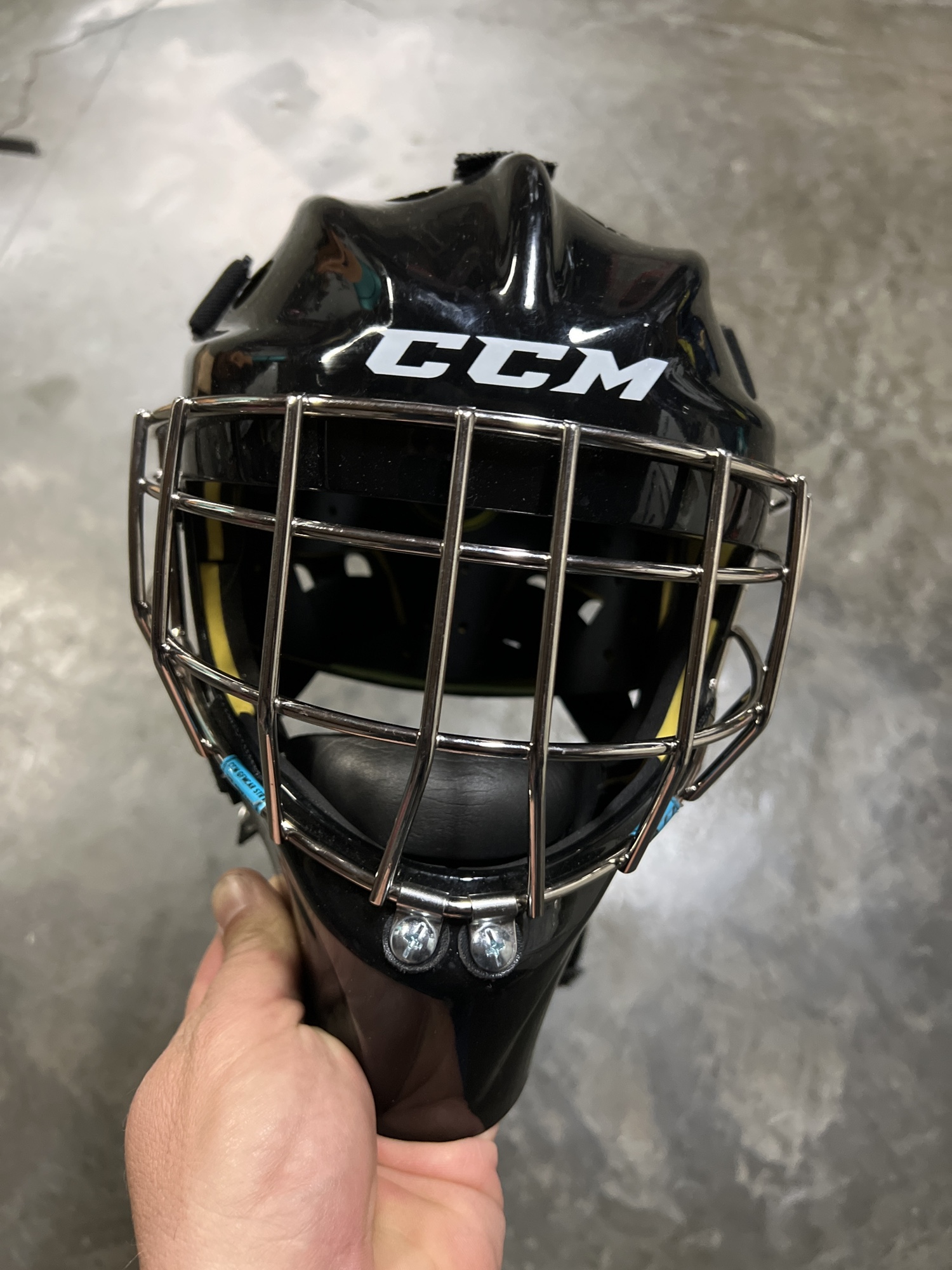 Ccm youth goalie helmet SidelineSwap