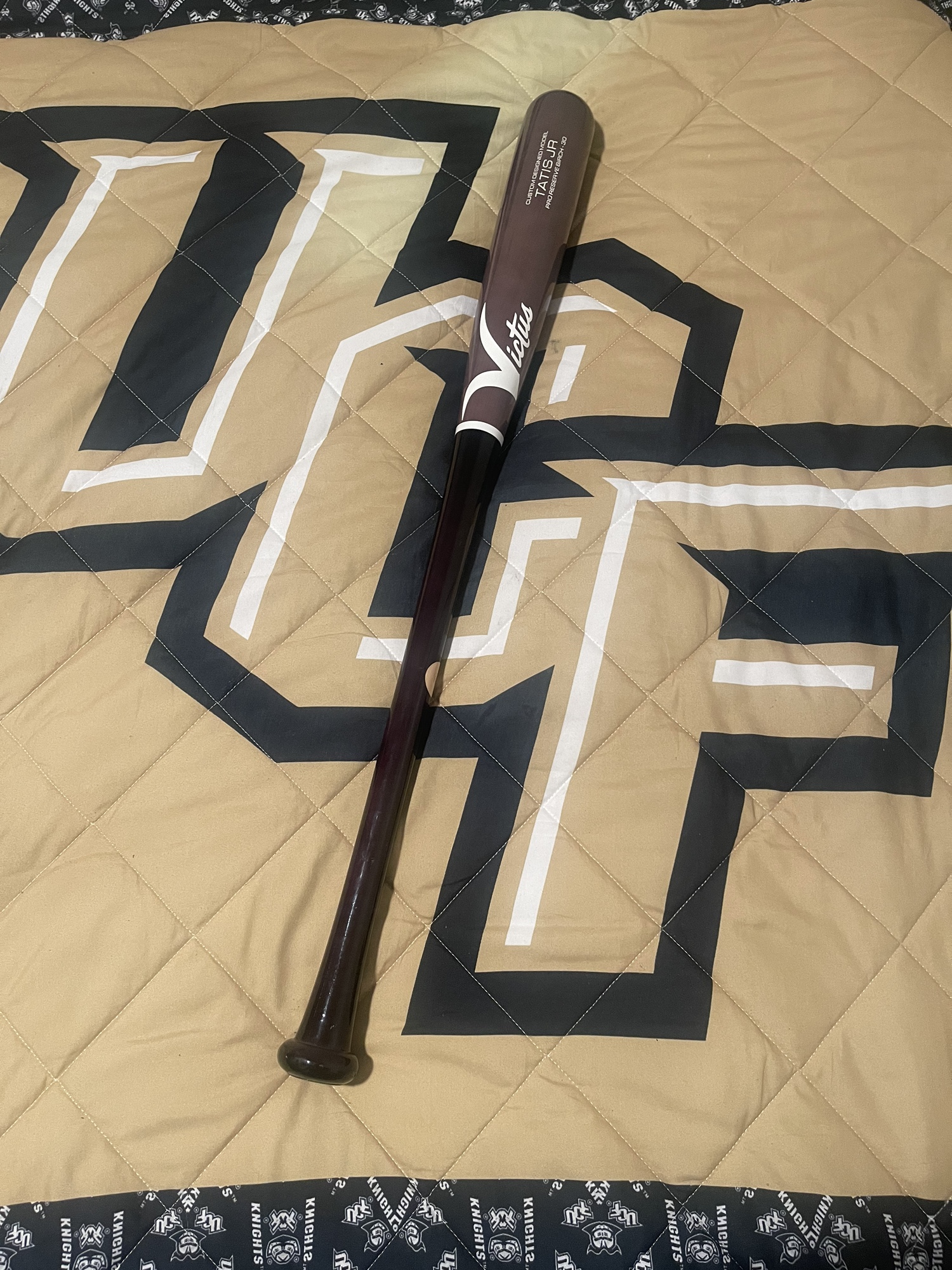 New Victus Tatis JR 30” Wood Bat SidelineSwap